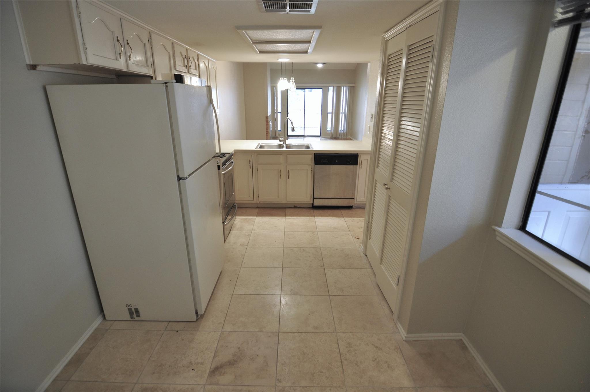 7205 Waldon Dr # L204, Austin, TX 78750