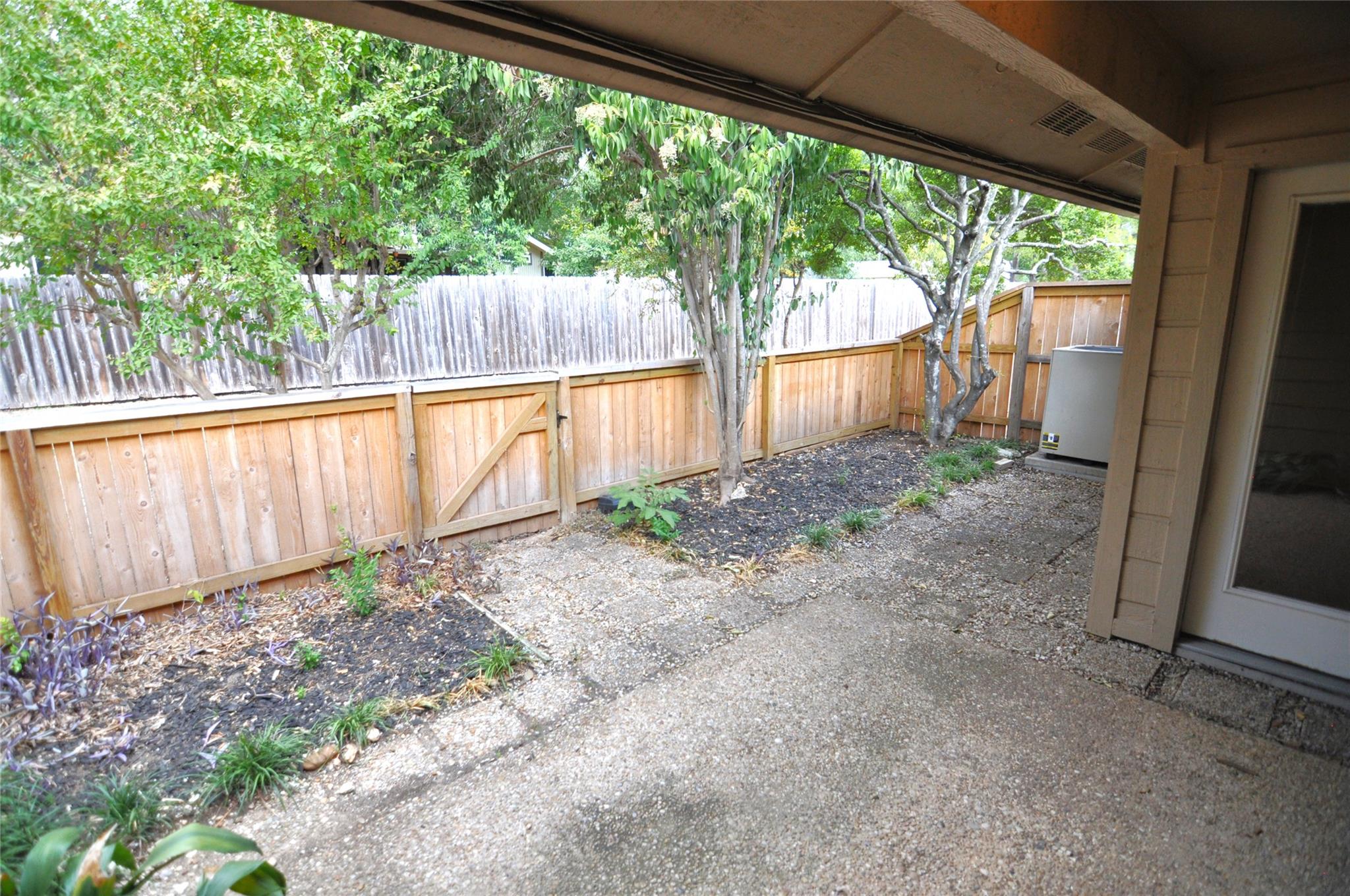 7205 Waldon Dr # L204, Austin, TX 78750