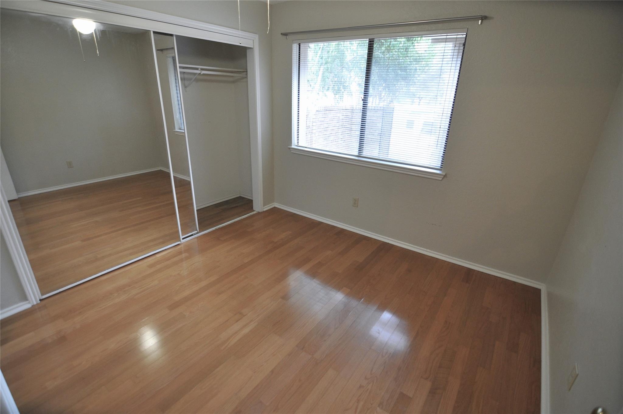 7205 Waldon Dr # L204, Austin, TX 78750