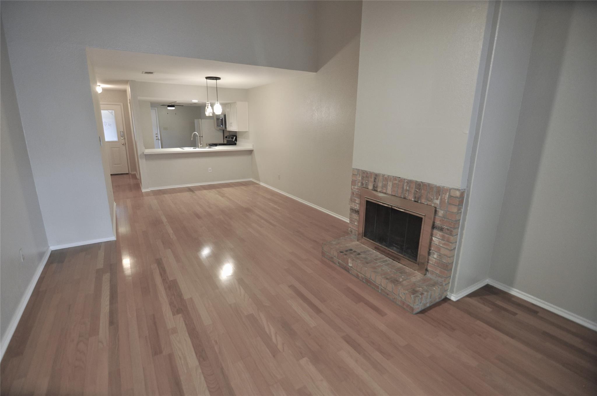 7205 Waldon Dr # L204, Austin, TX 78750