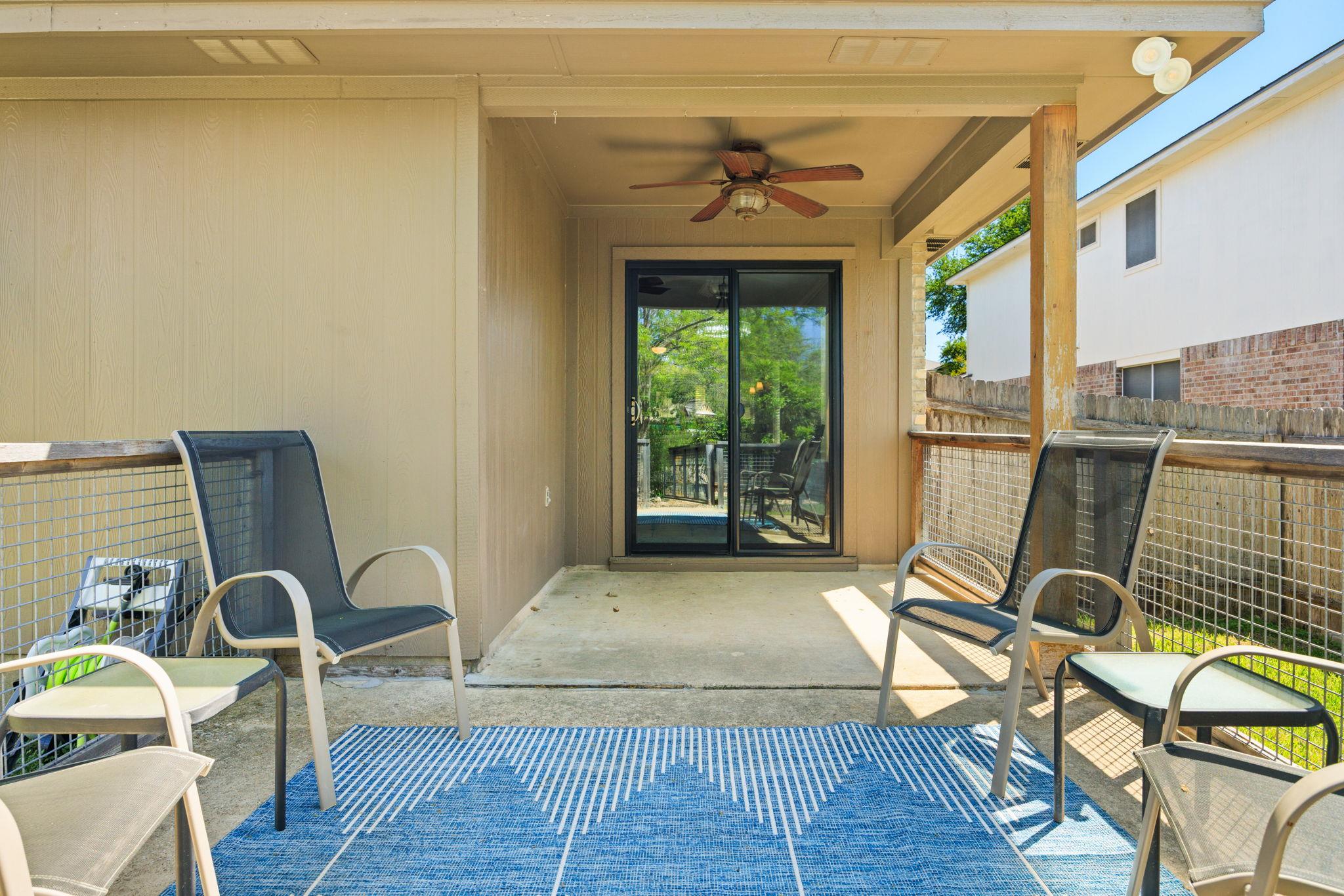 1517 Dillon Lake Bnd, Leander, TX 78641