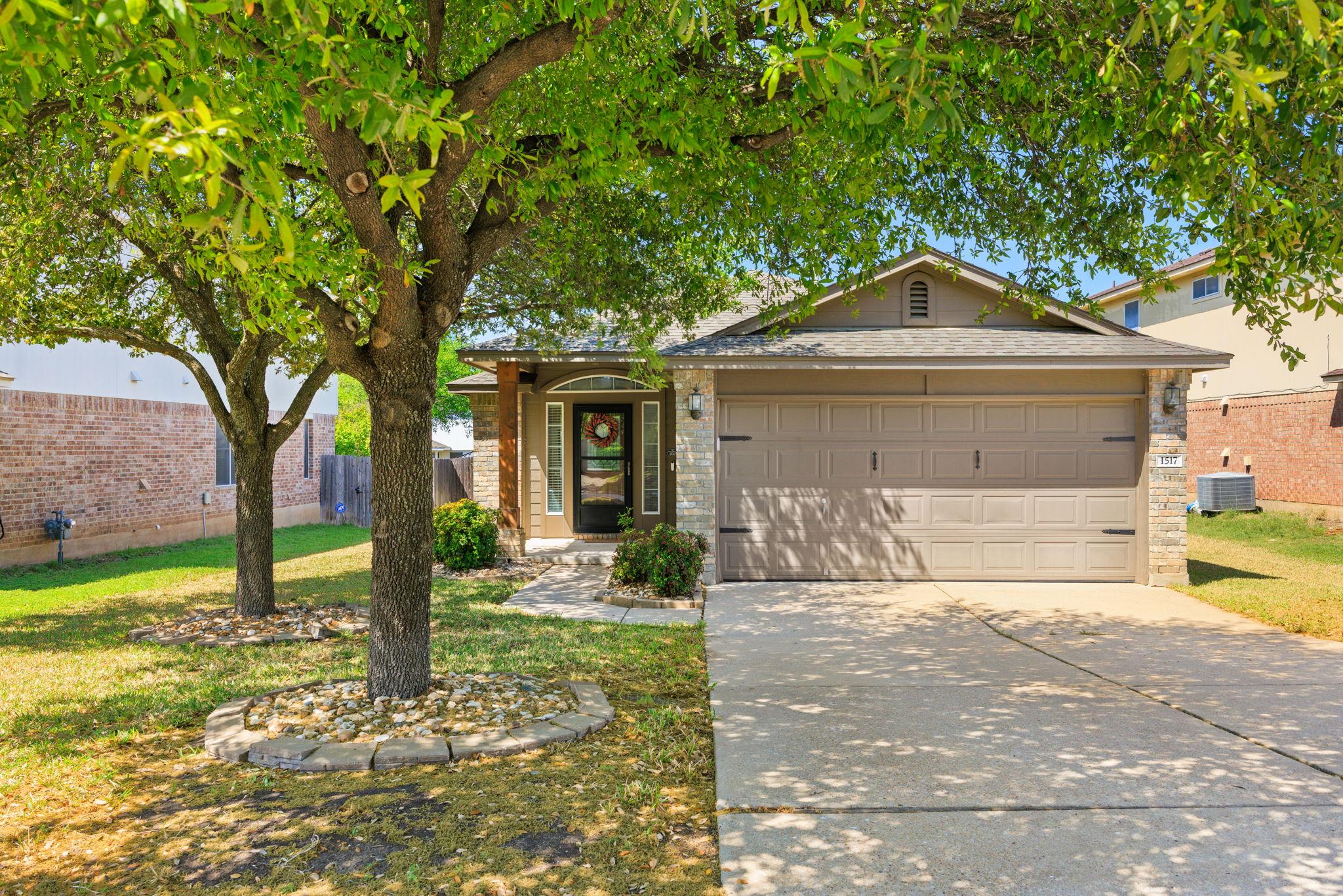 1517 Dillon Lake Bnd, Leander, TX 78641