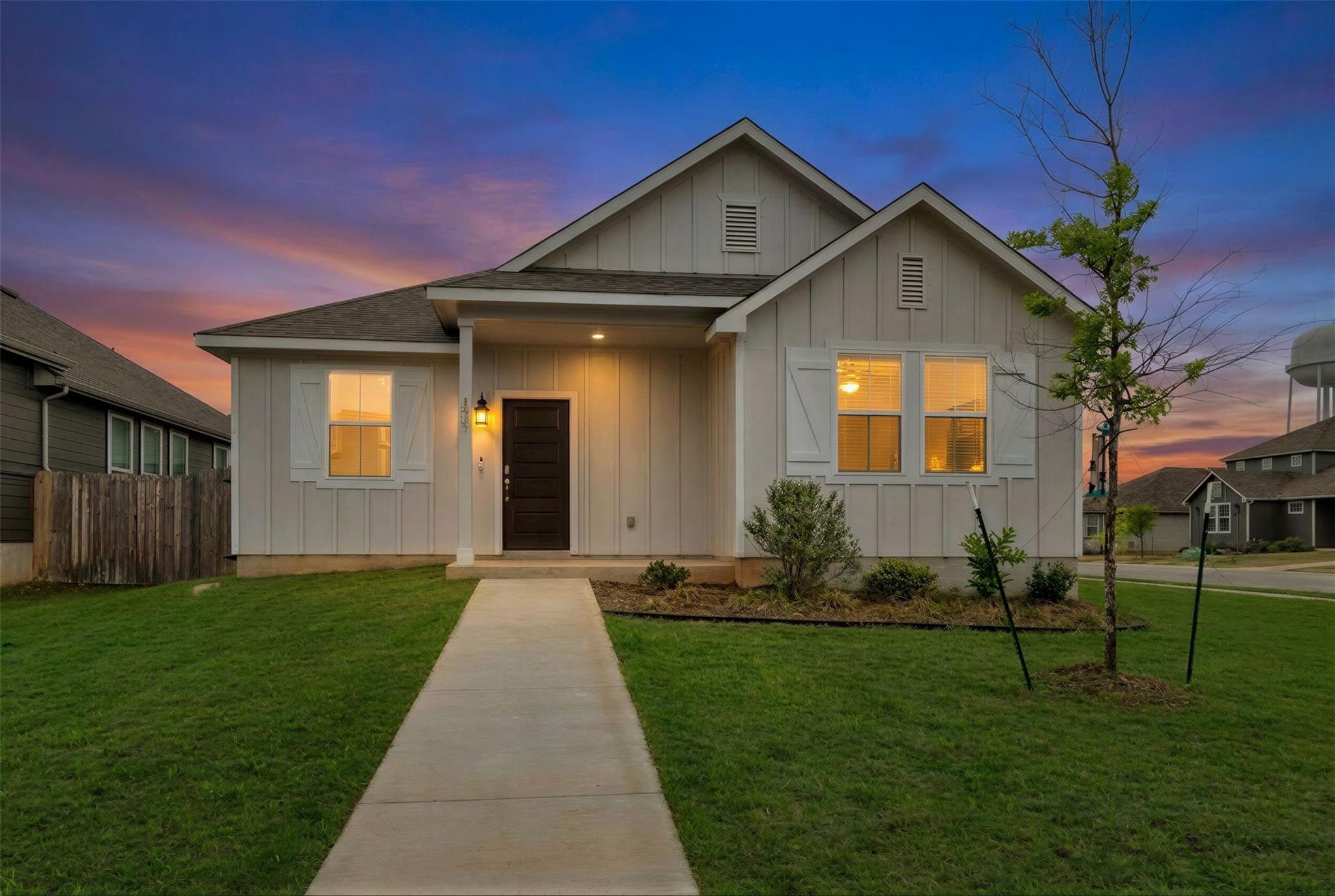 171 Acadia Dr, Kyle, TX 78640