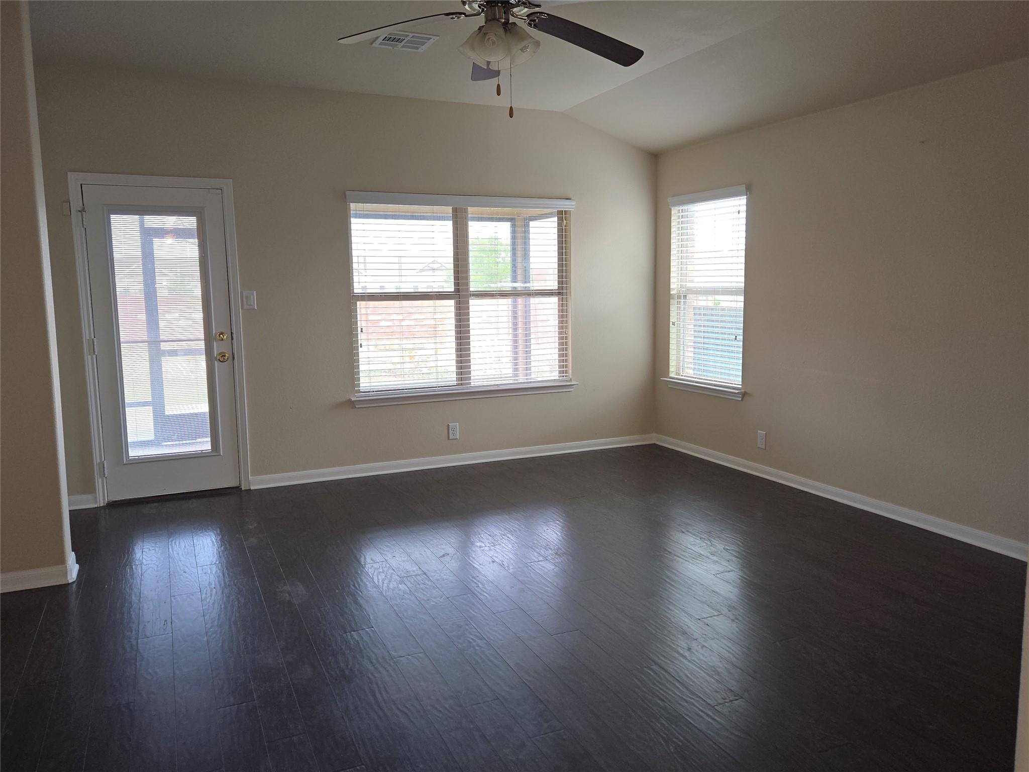 1113 April Meadows Loop, Georgetown, TX 78626