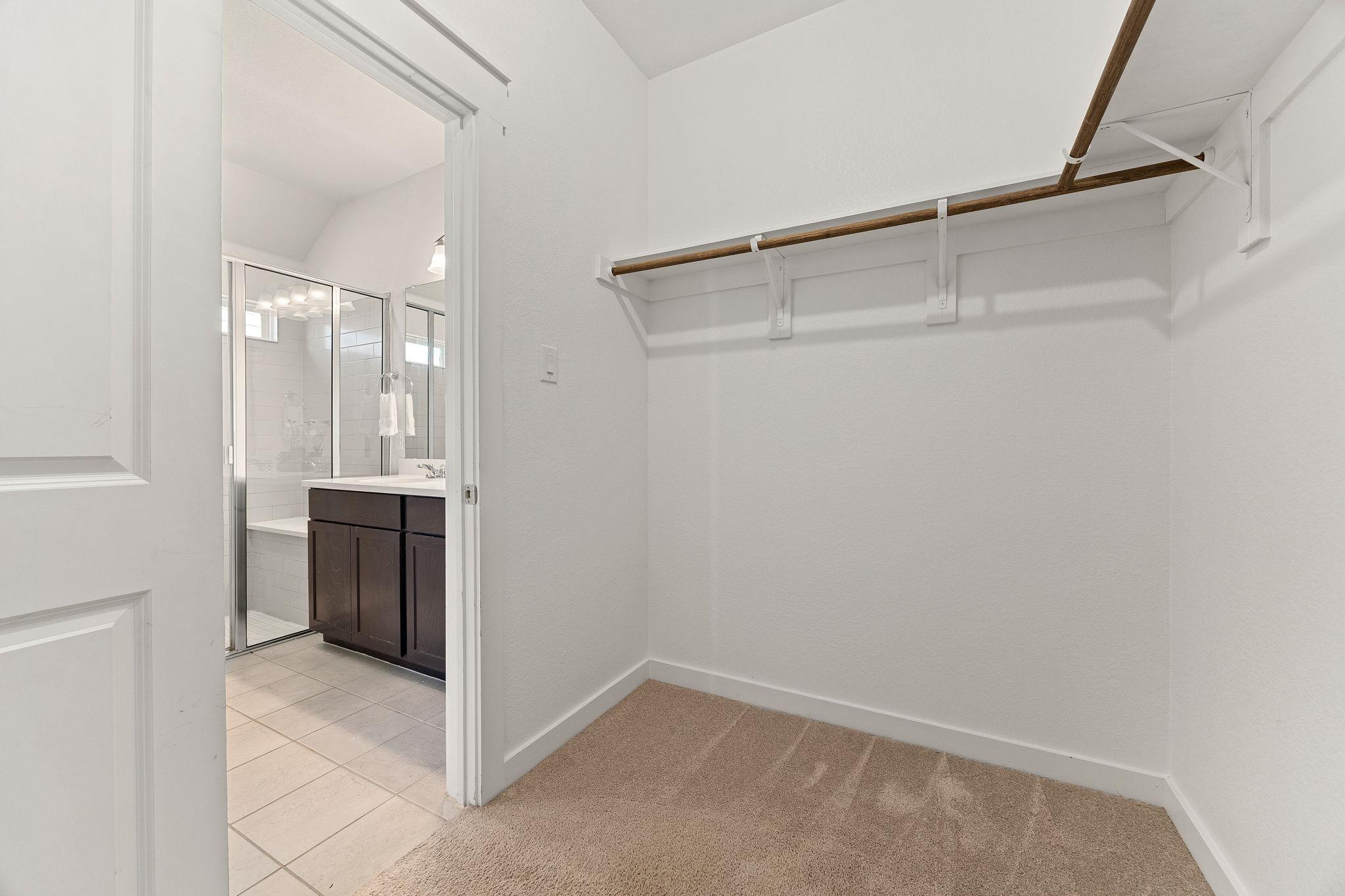 316 Old Trinity Way, Georgetown, TX 78628