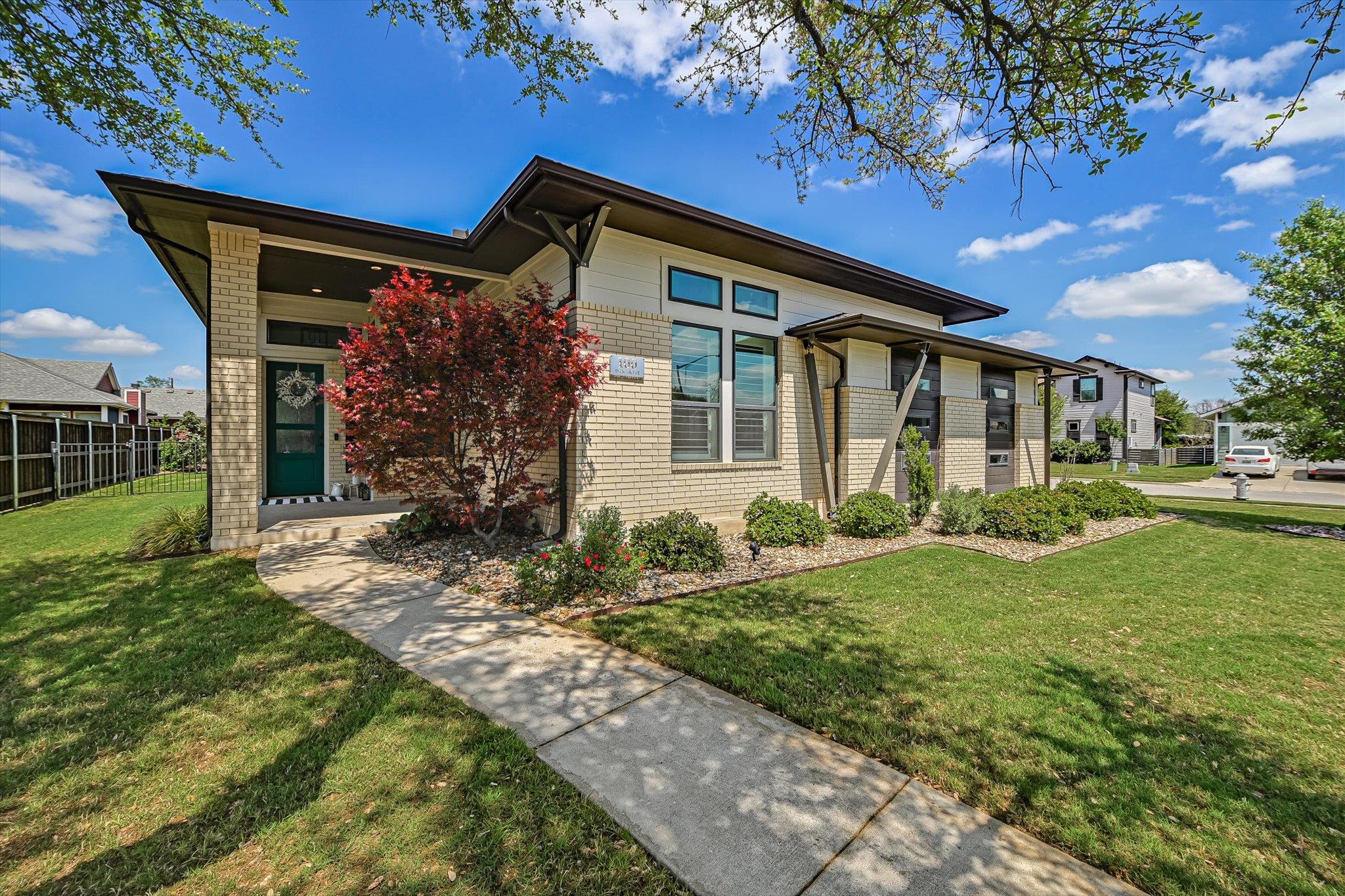 100 Dax Dr, Liberty Hill, TX 78642