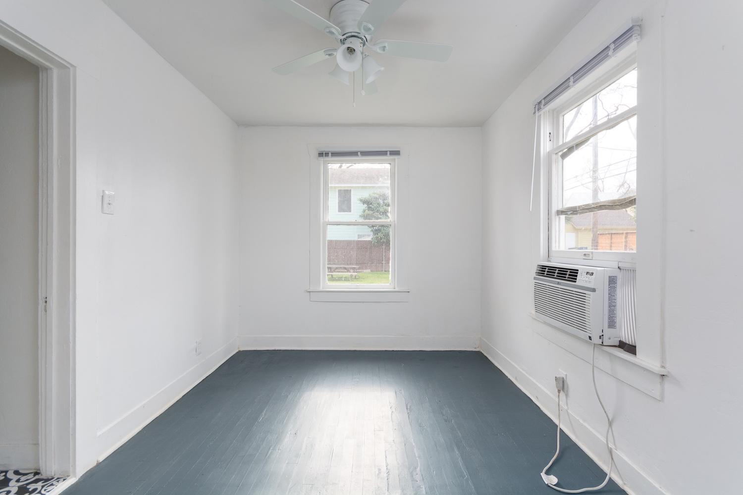 57 Chalmers Ave, Austin, TX 78702