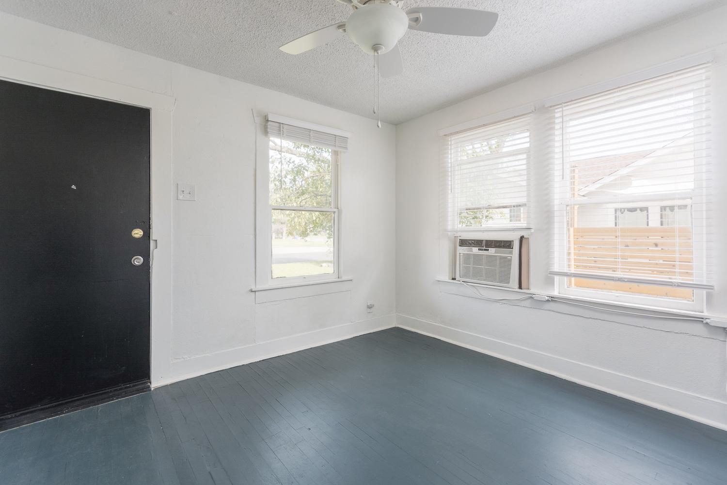 57 Chalmers Ave, Austin, TX 78702