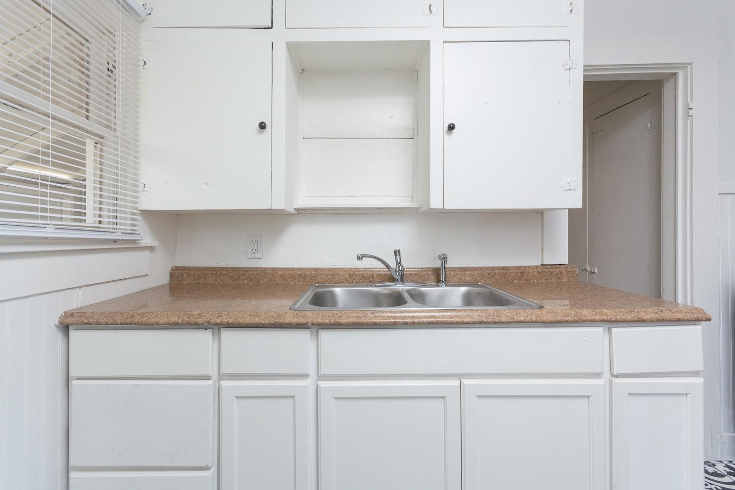 57 Chalmers Ave, Austin, TX 78702