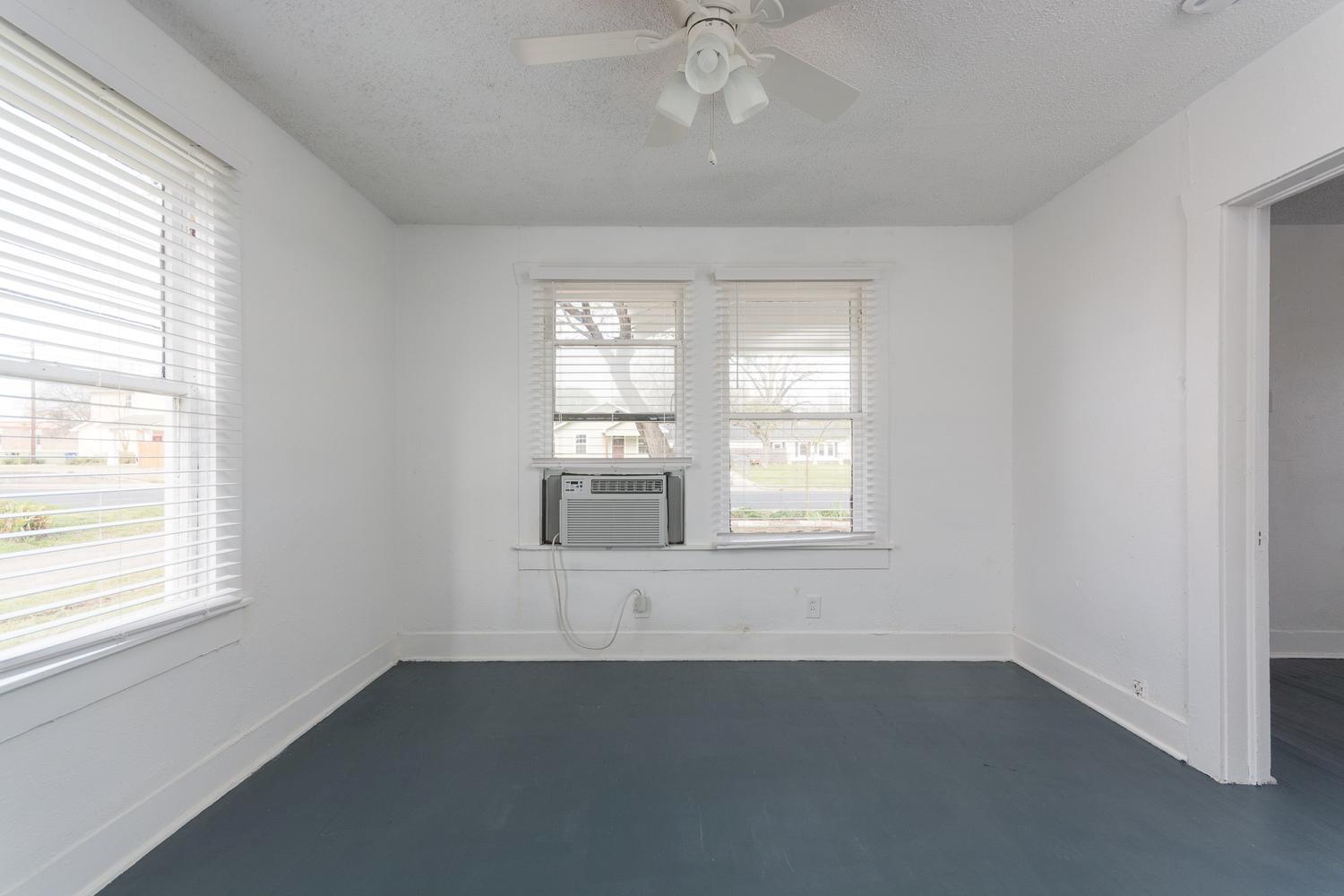 57 Chalmers Ave, Austin, TX 78702