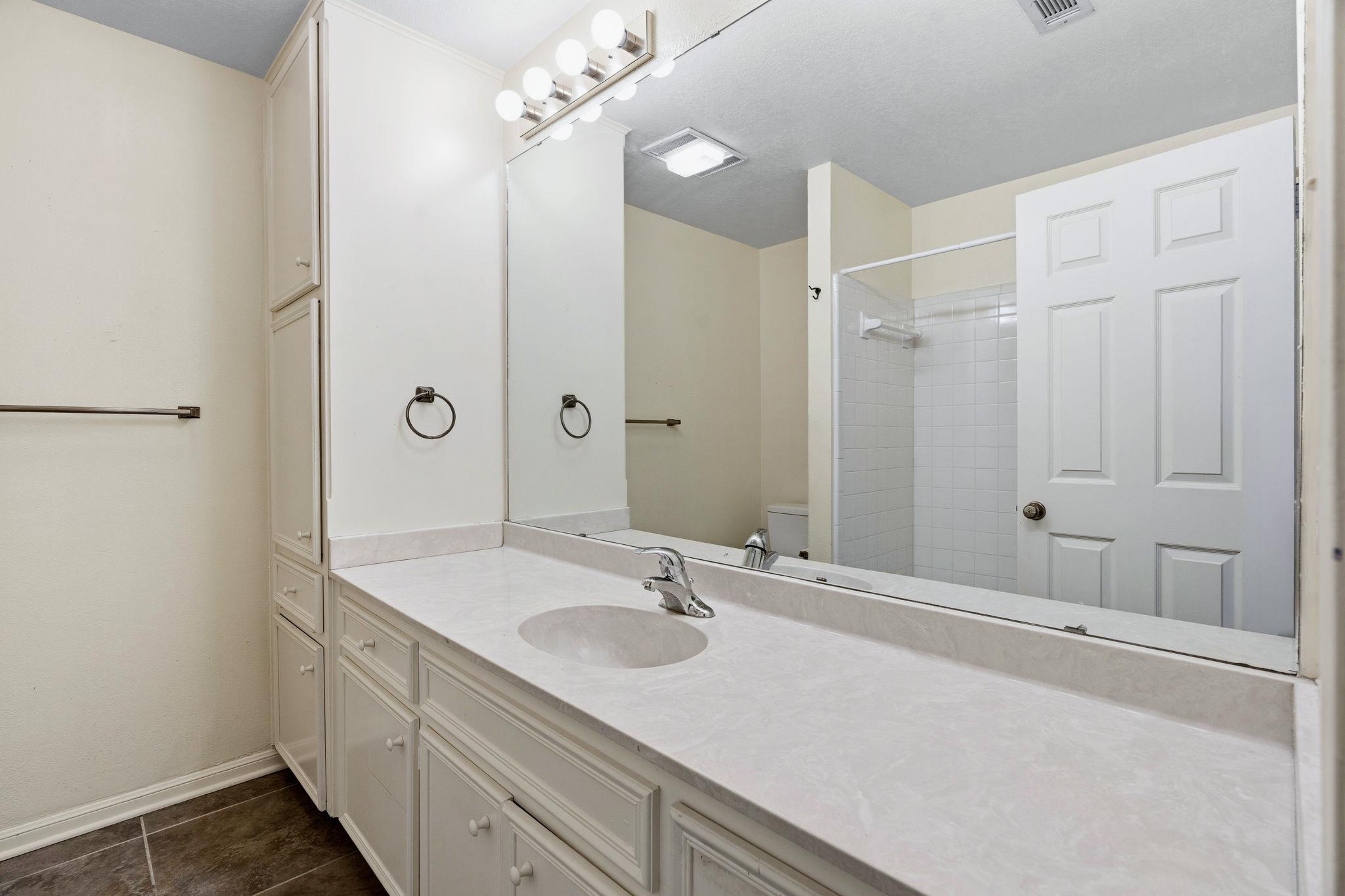 407 Towne Park Trl, Austin, TX 78751