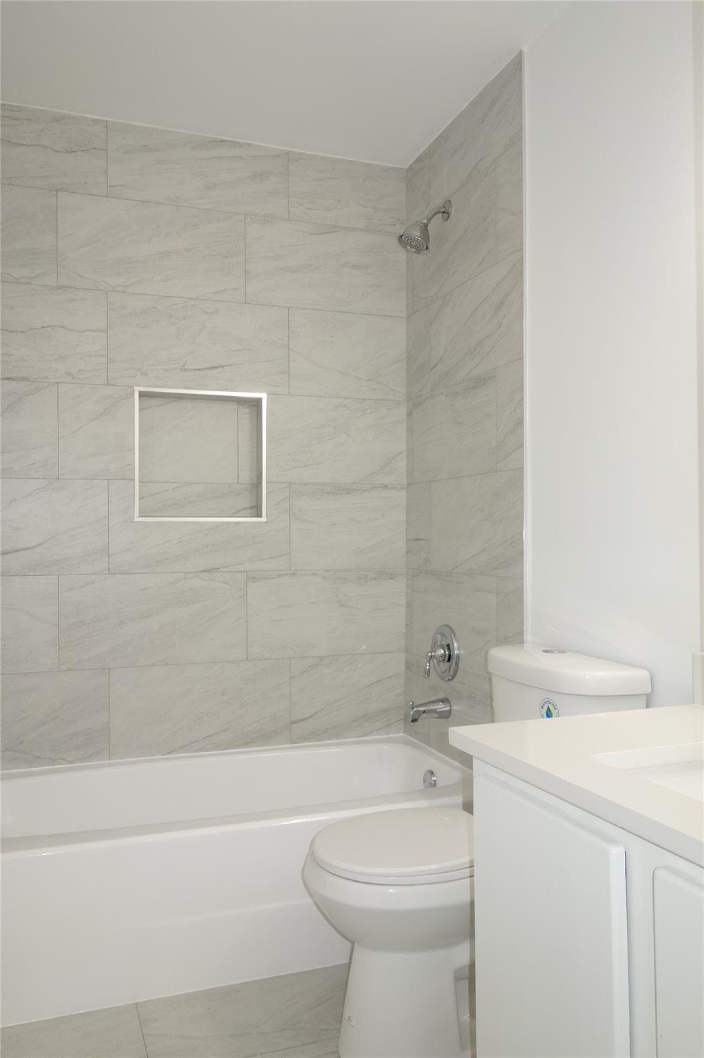 1106 August Dr # #A, Austin, TX 78753