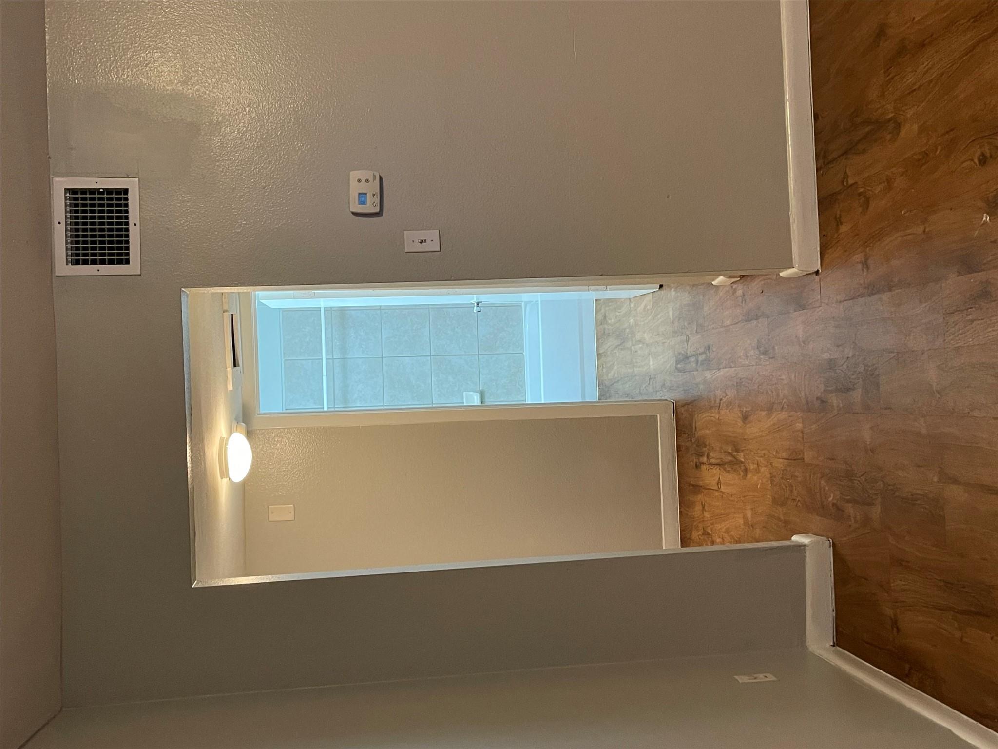 7206 Twin Crest Dr # 202, Austin, TX 78752