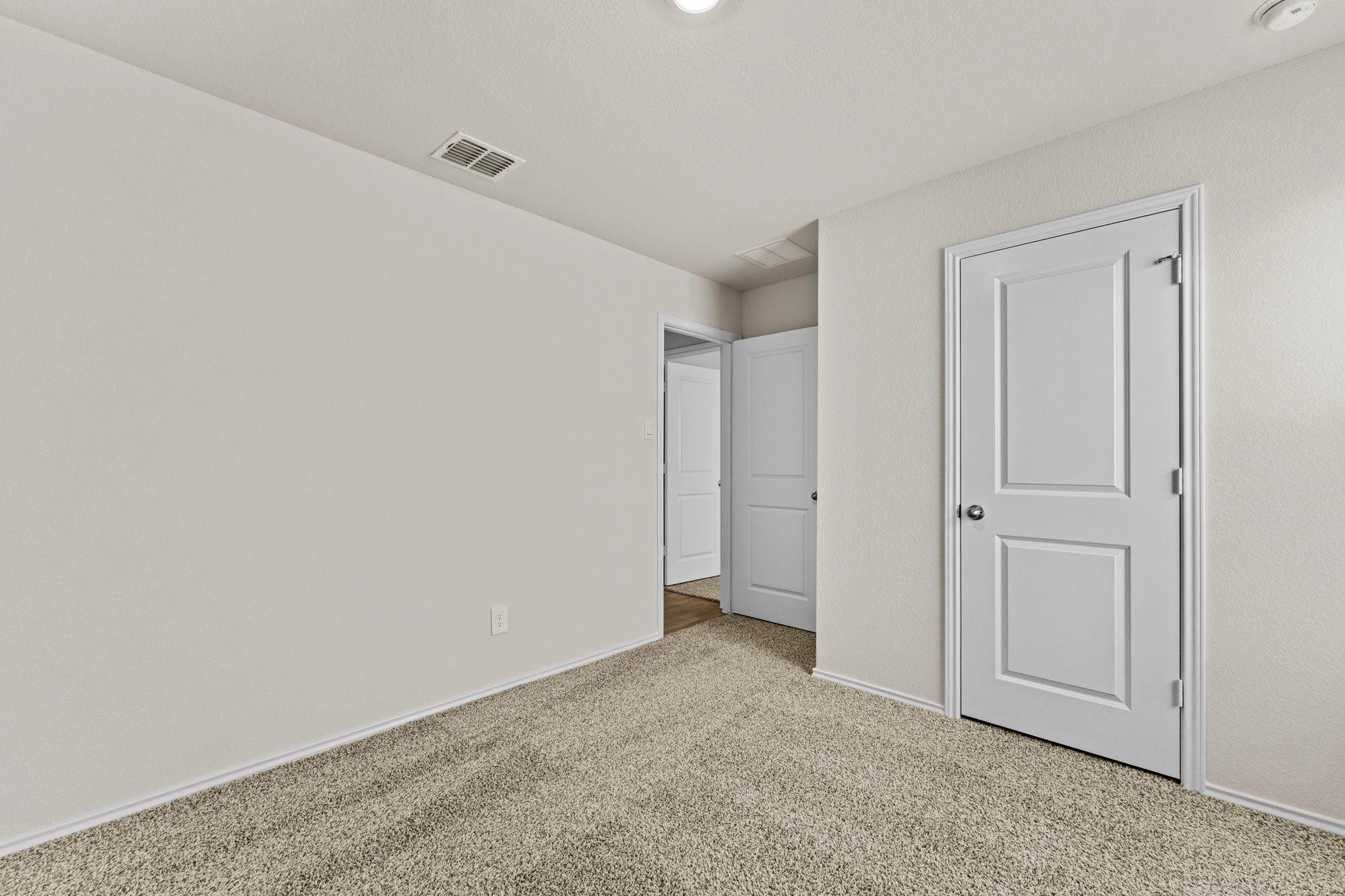 455 Low Pasture Trl, Maxwell, TX 78656