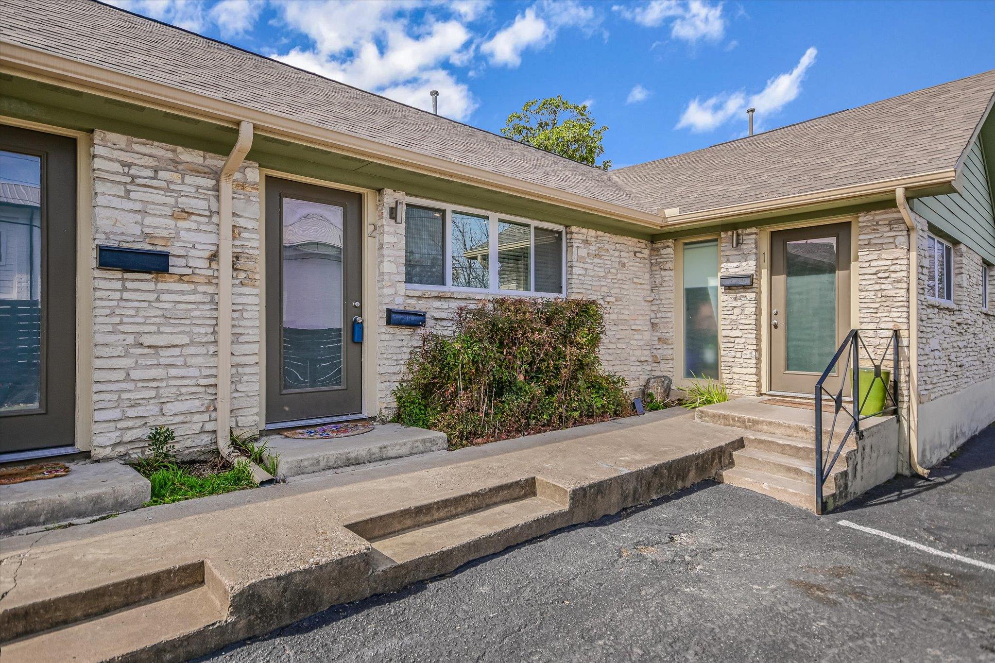 1311 E 52nd St # 2, Austin, TX 78723