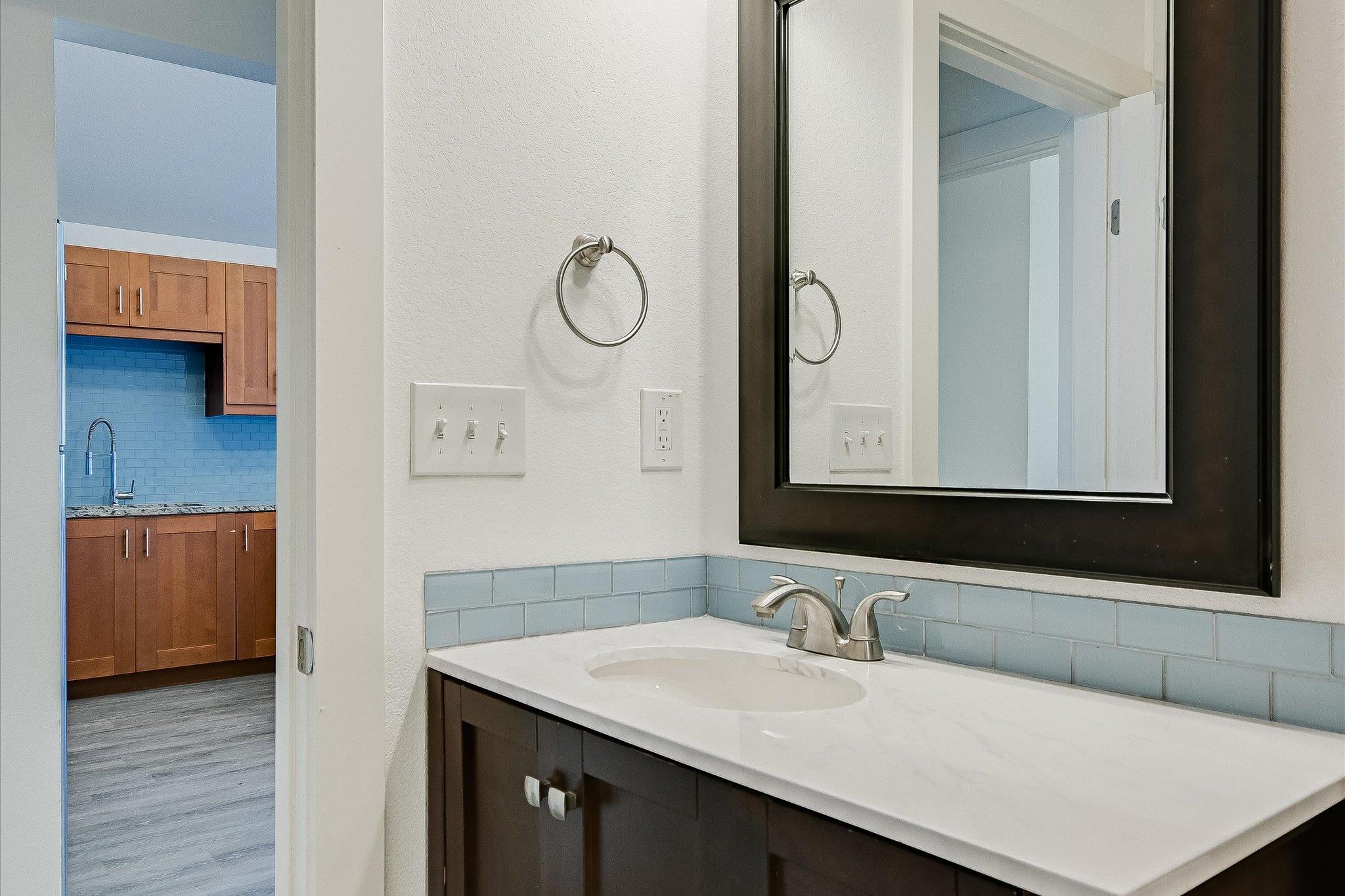 1311 E 52nd St # 2, Austin, TX 78723