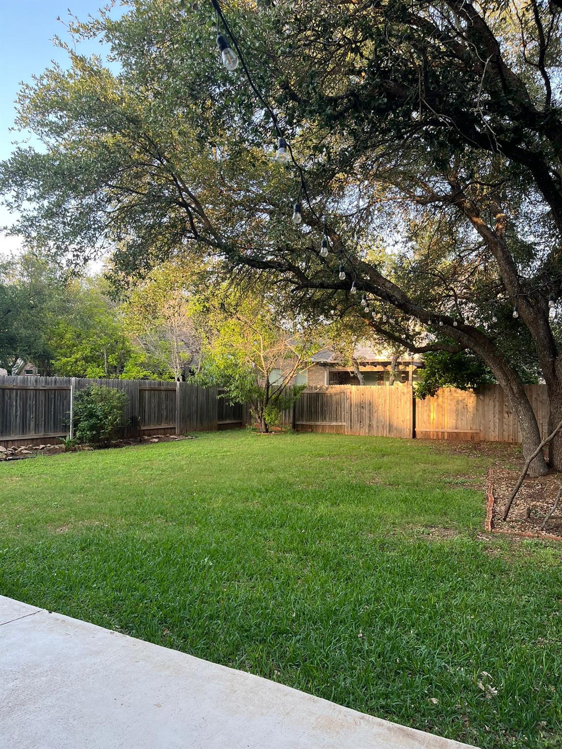 1029 Horseback Holw, Austin, TX 78732