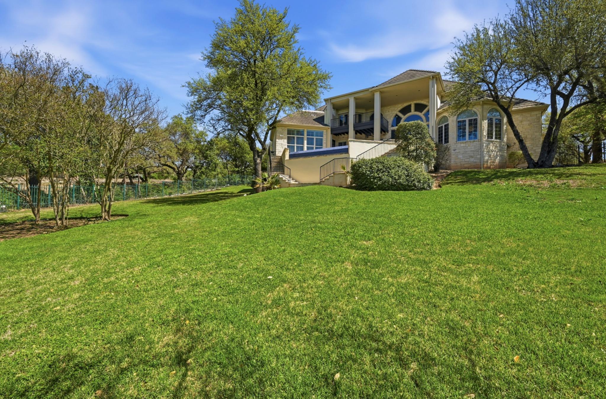 8513 Chalk Knoll Dr, Austin, TX 78735