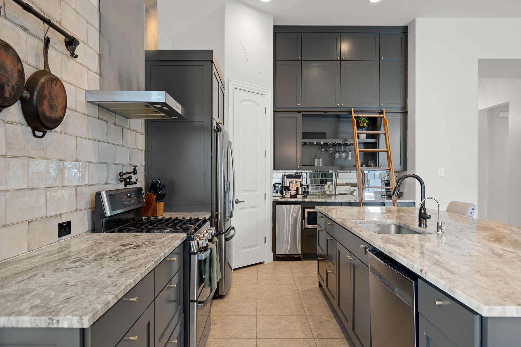 1409 Birch Dr, Georgetown, TX 78628