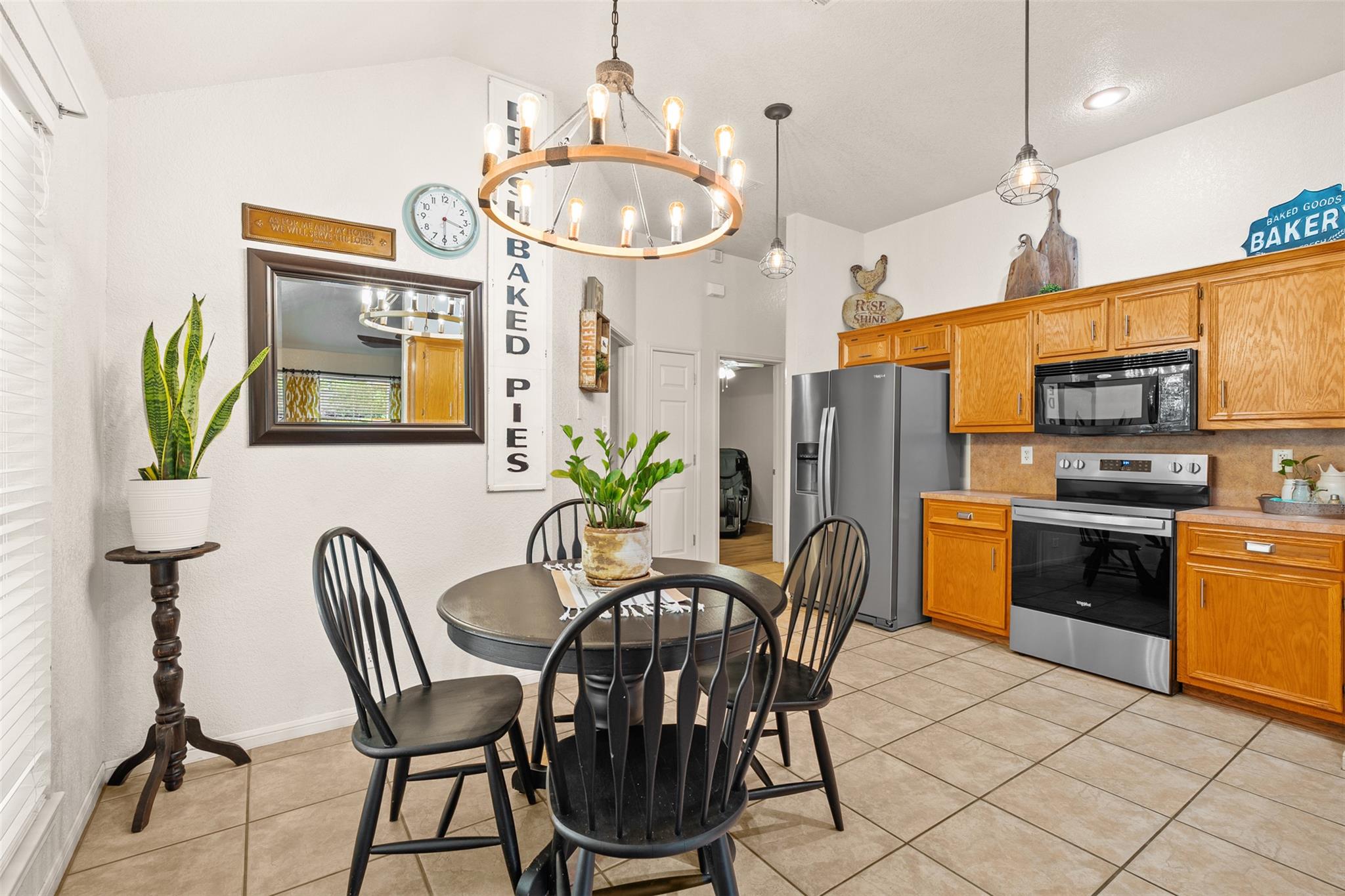 8 Hawthorn Ct, Belton, TX 76513