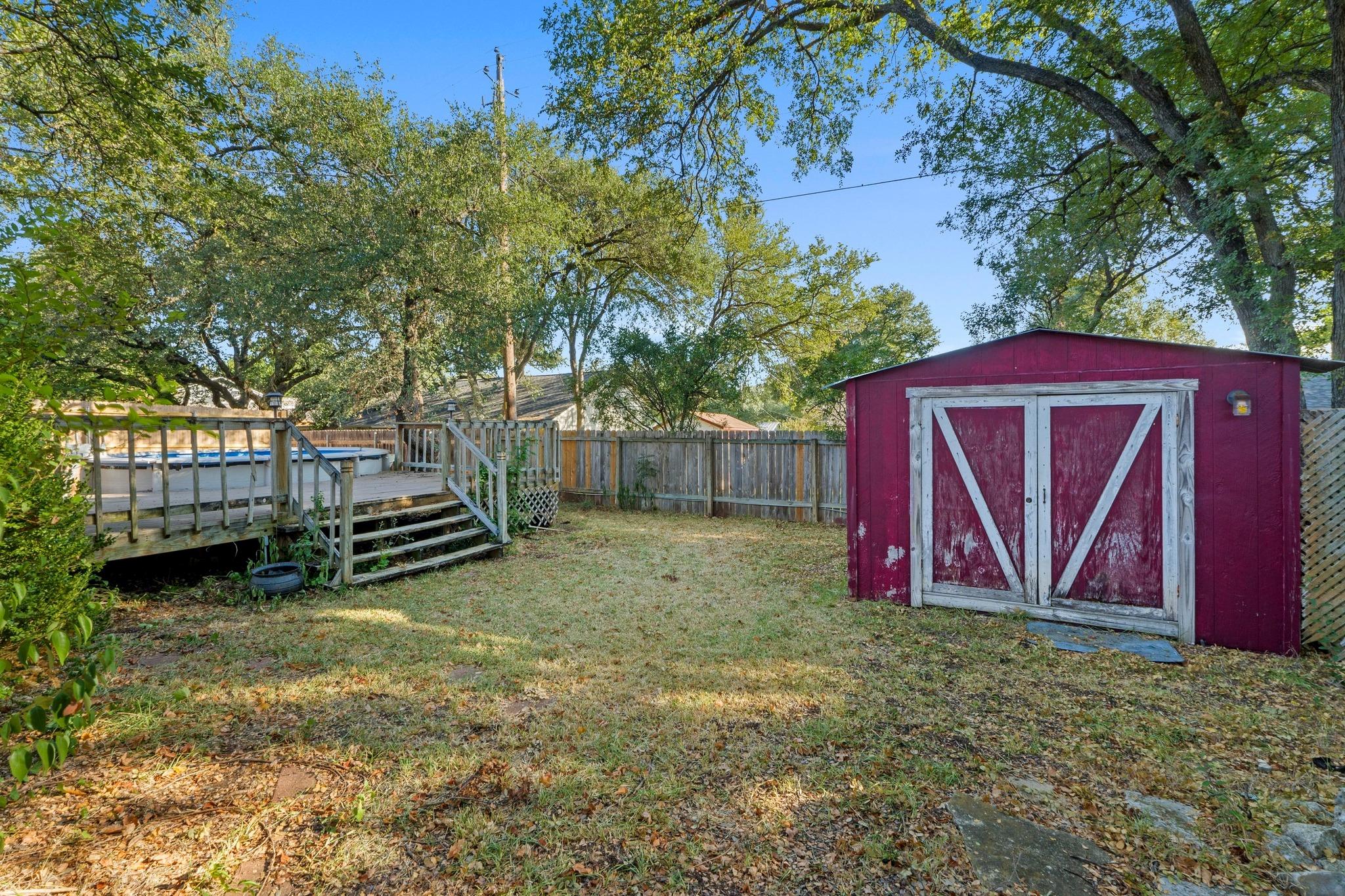 3904 Burr Oak Ln, Austin, TX 78727
