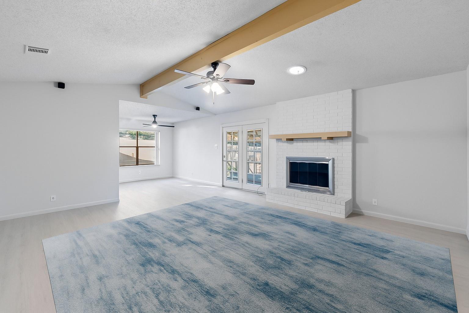 3904 Burr Oak Ln, Austin, TX 78727