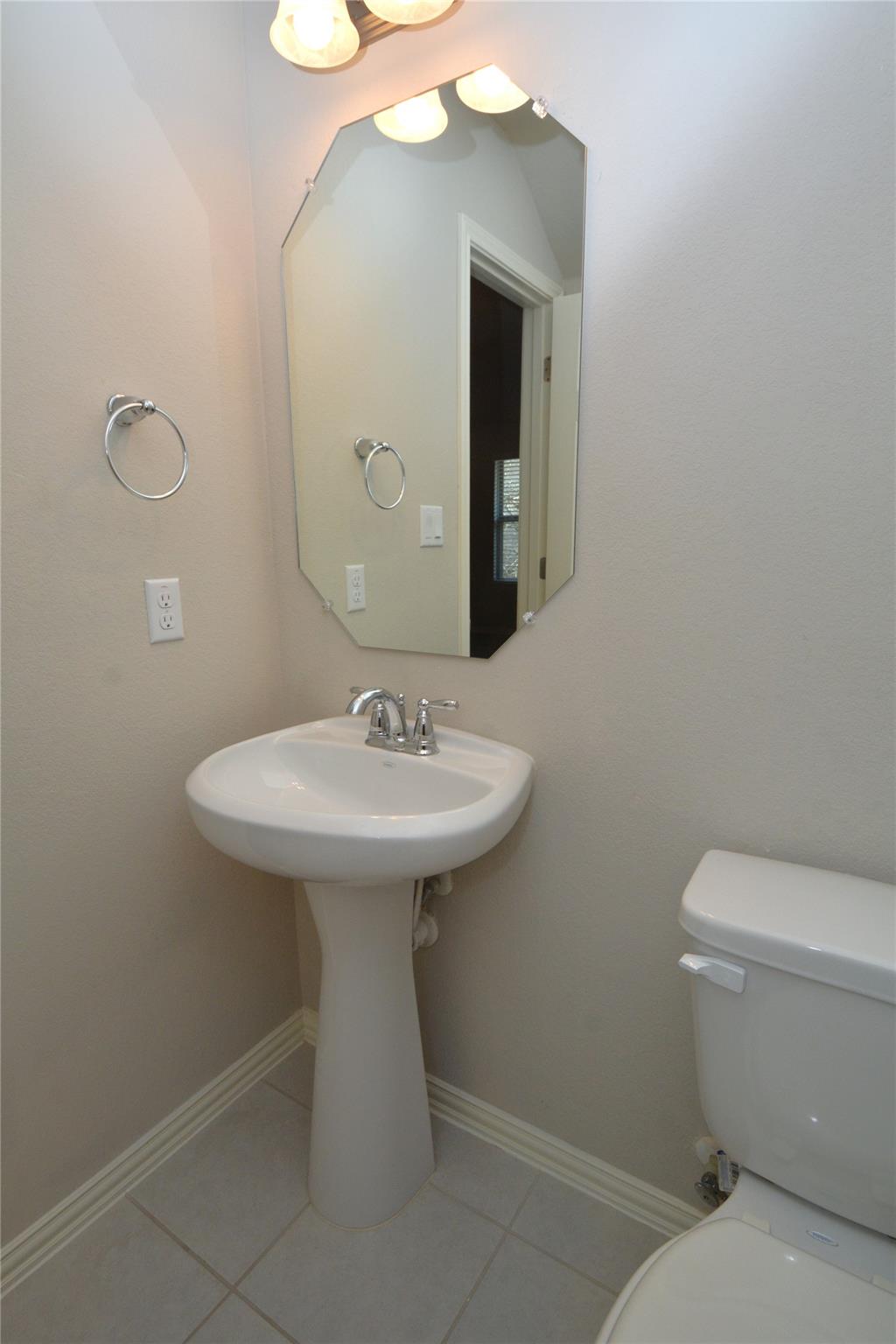 142 Venice Cv, Austin, TX 78737