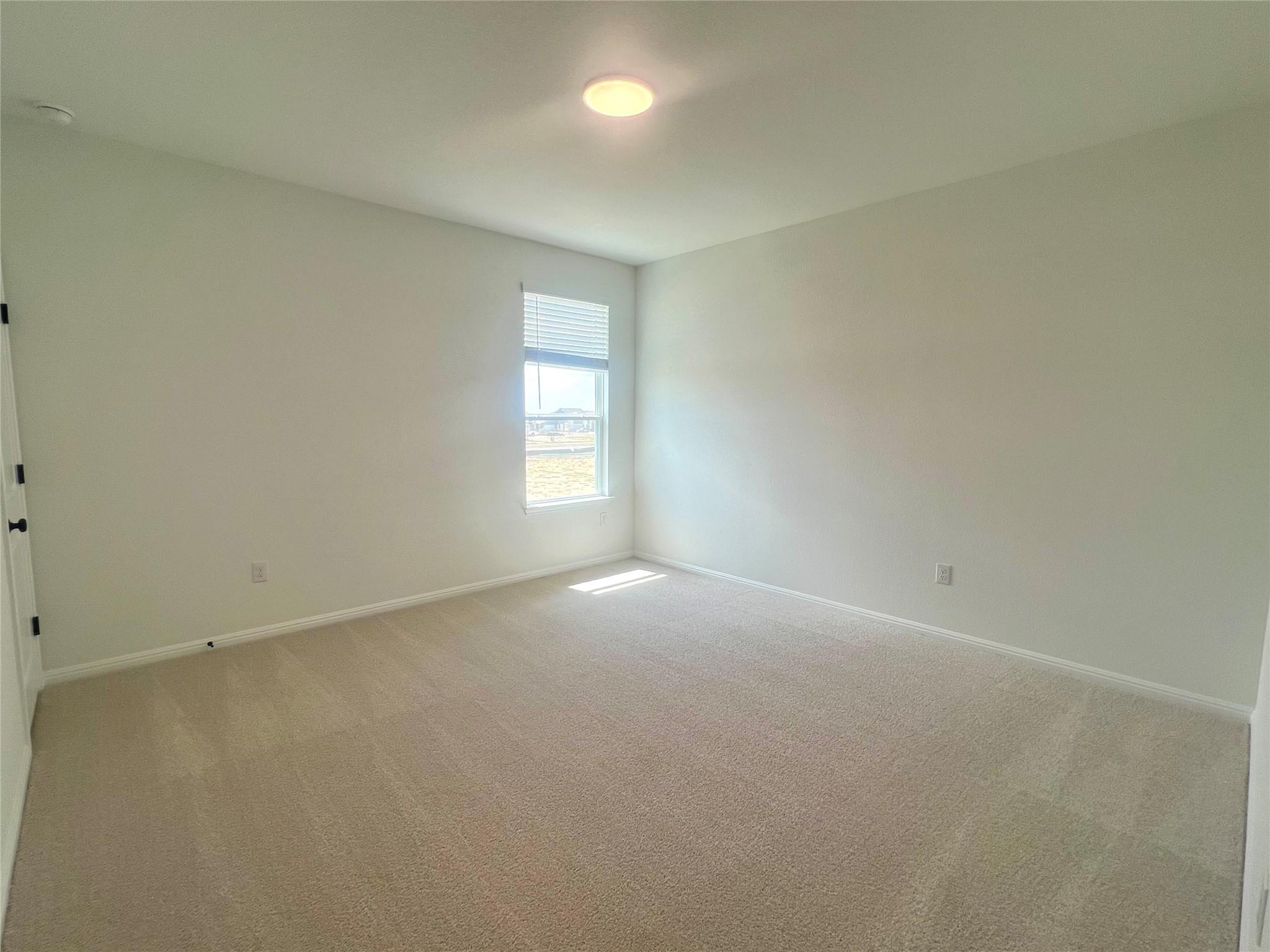 365 Young St, Buda, TX 78610