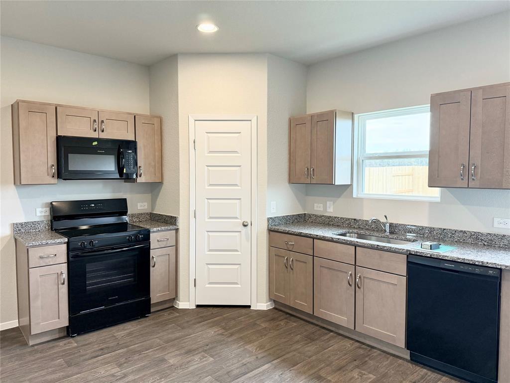 2702 Paragon Fox Dr, Pflugerville, TX 78660