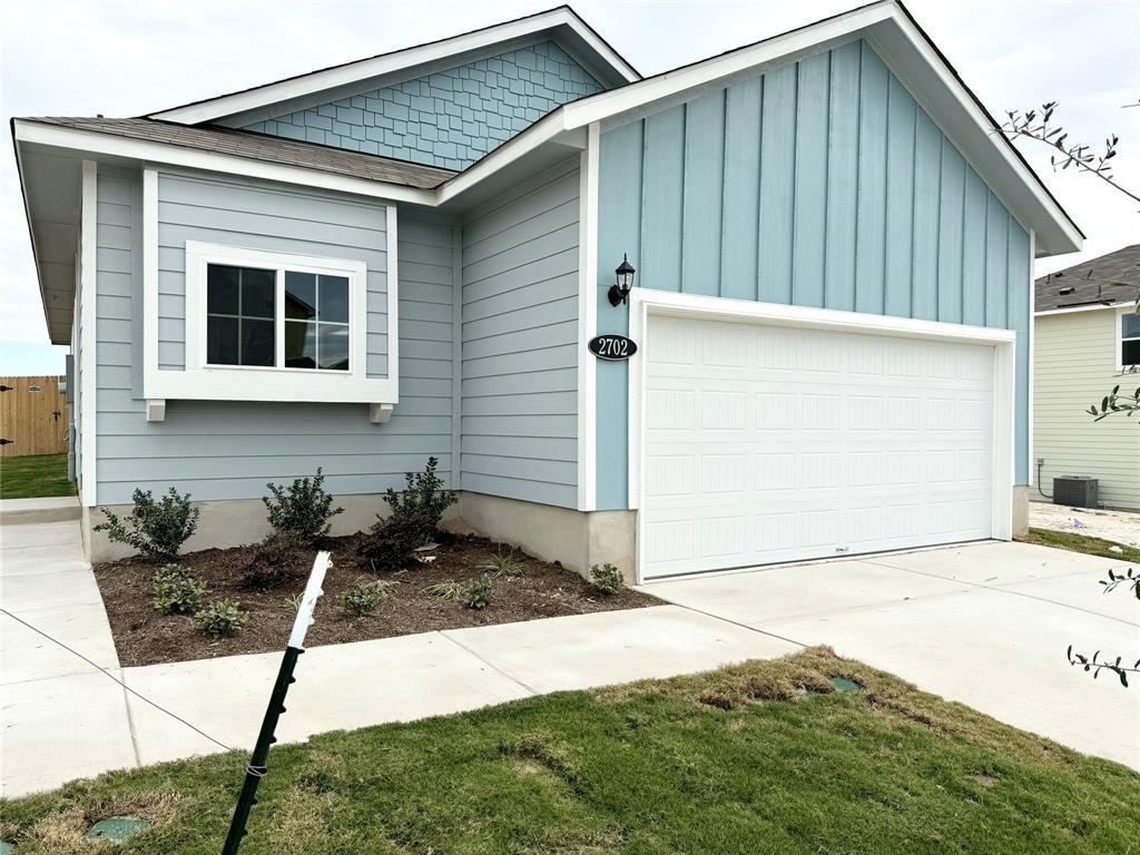 2702 Paragon Fox Dr, Pflugerville, TX 78660