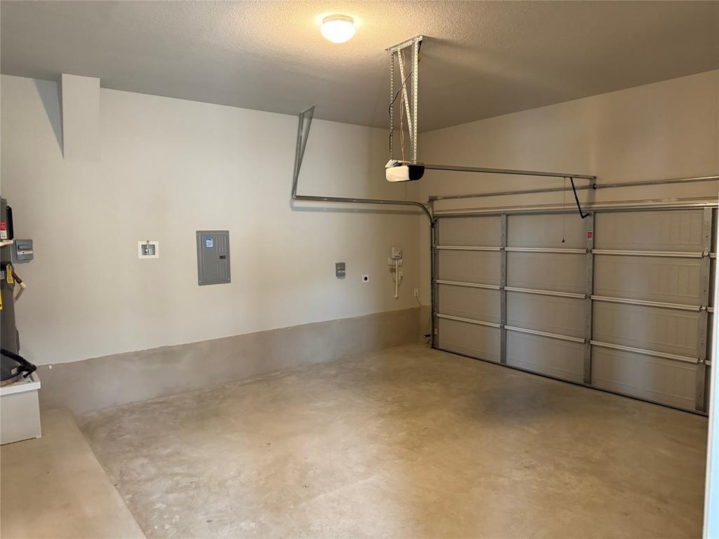 2702 Paragon Fox Dr, Pflugerville, TX 78660