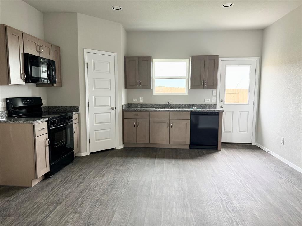 2702 Paragon Fox Dr, Pflugerville, TX 78660