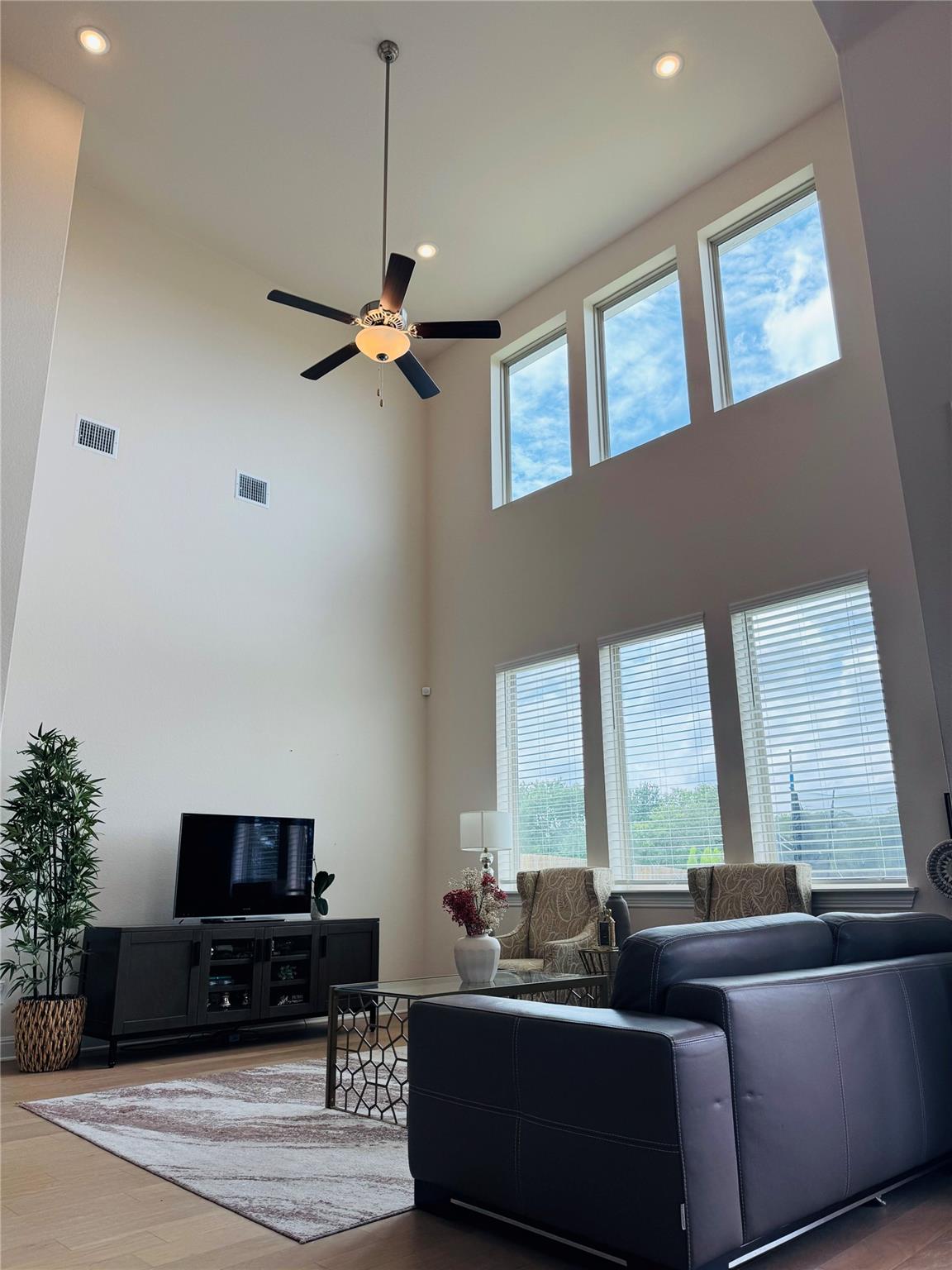 1513 Harrongton Way, Leander, TX 78641