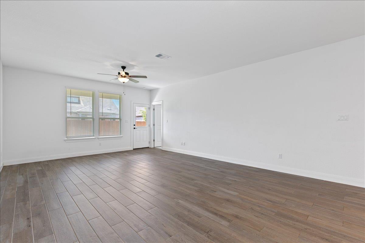 11905 Paseo De Los Lagos Ln, Manor, TX 78653