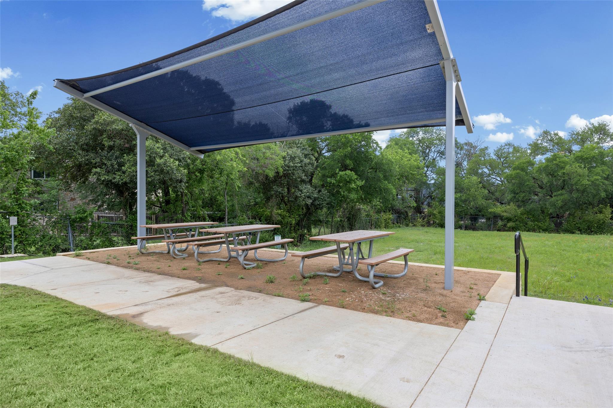 7502 Chelmsford Dr, Austin, TX 78736