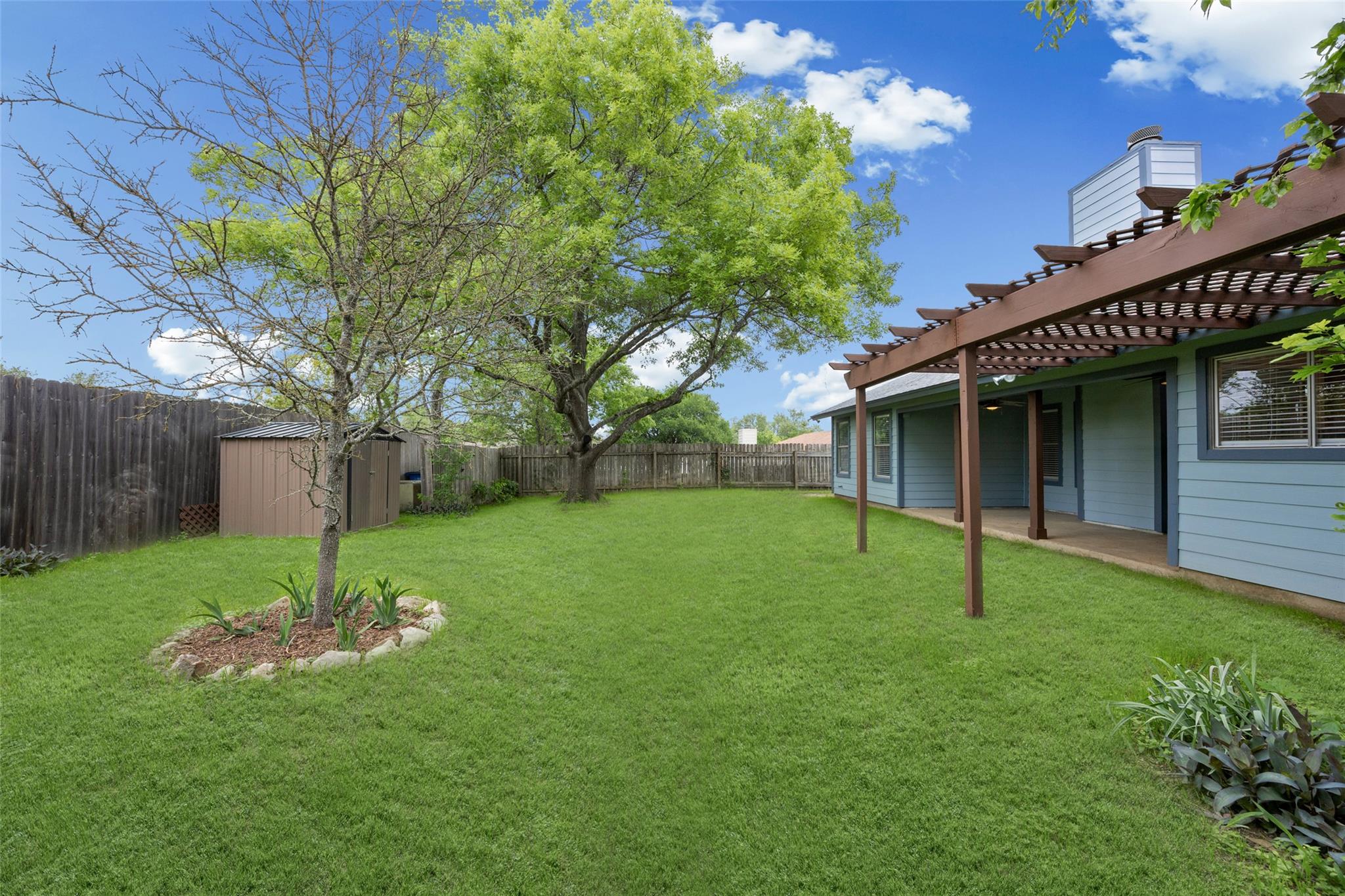 7502 Chelmsford Dr, Austin, TX 78736