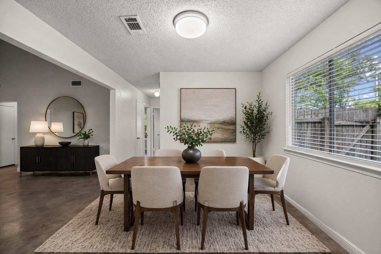 7502 Chelmsford Dr, Austin, TX 78736