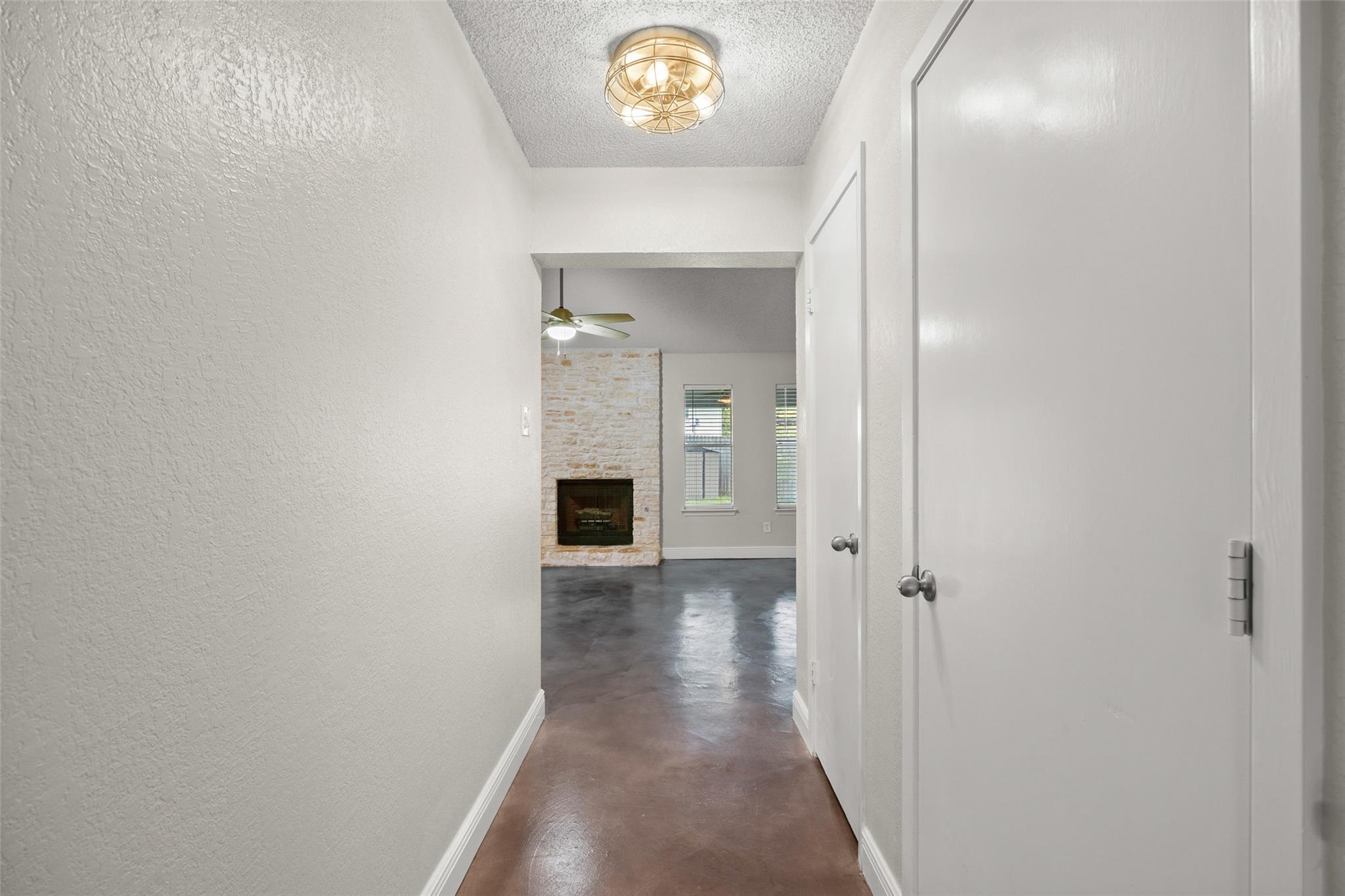 7502 Chelmsford Dr, Austin, TX 78736