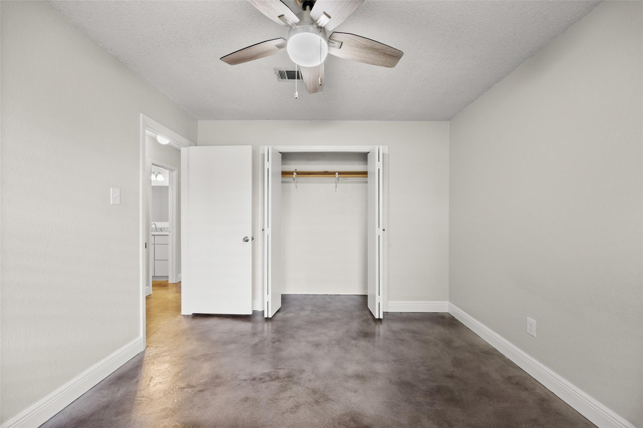 7502 Chelmsford Dr, Austin, TX 78736