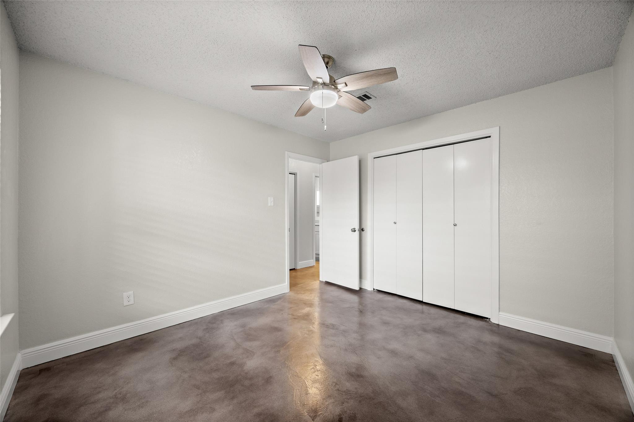 7502 Chelmsford Dr, Austin, TX 78736