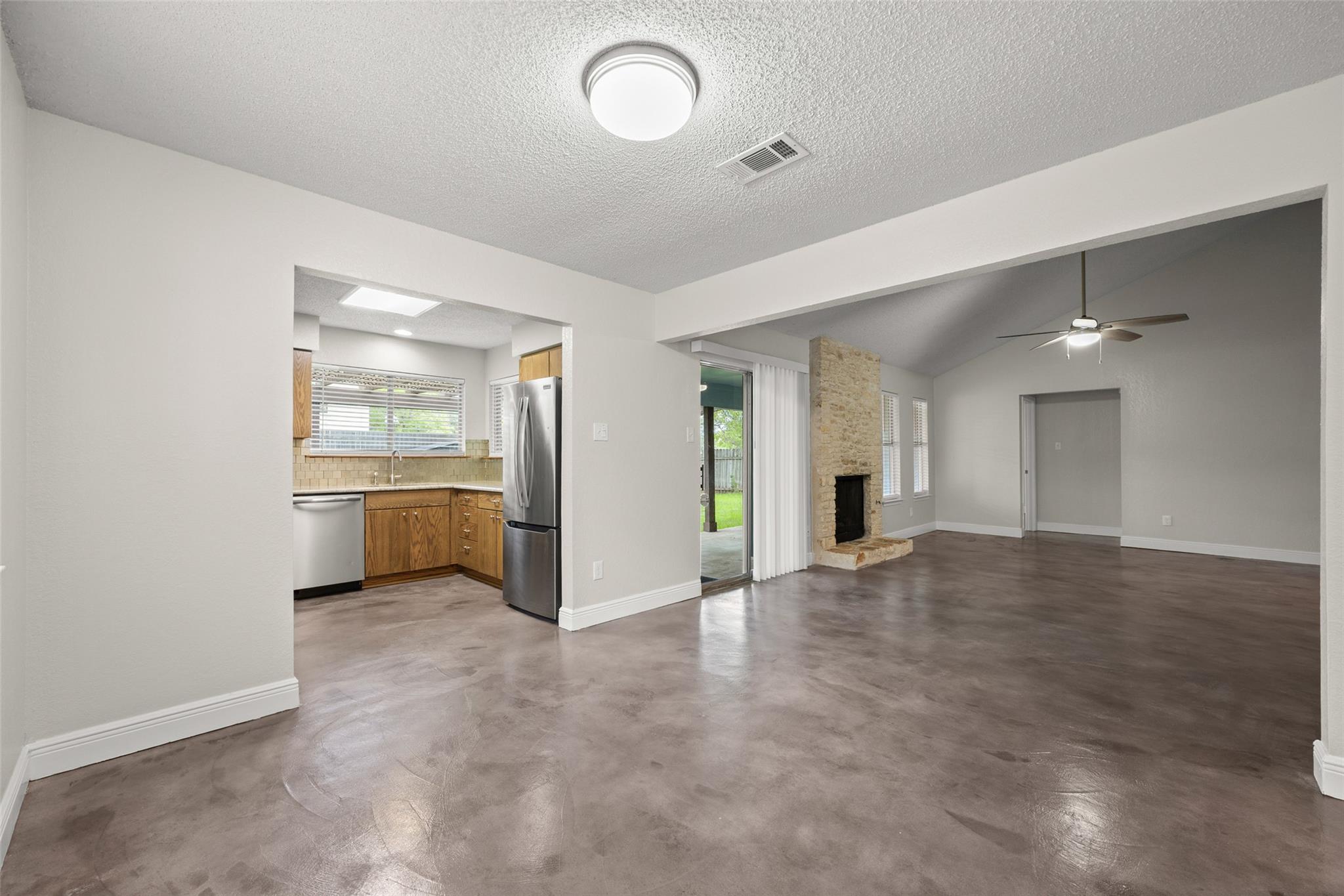 7502 Chelmsford Dr, Austin, TX 78736