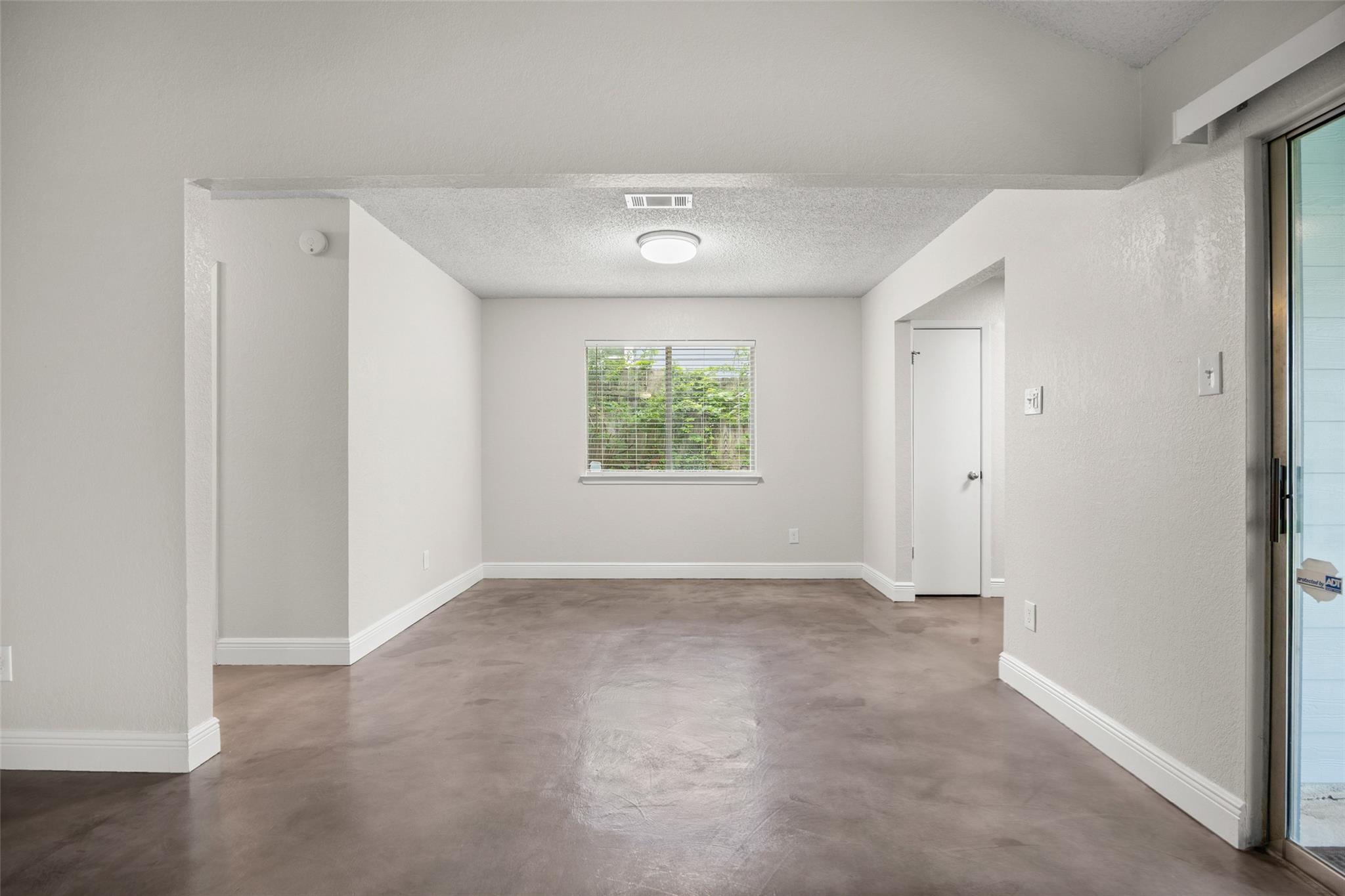 7502 Chelmsford Dr, Austin, TX 78736