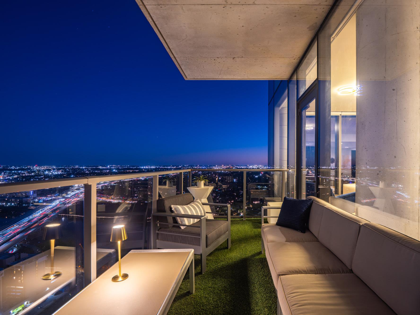 44 East Ave # 3707, Austin, TX 78701