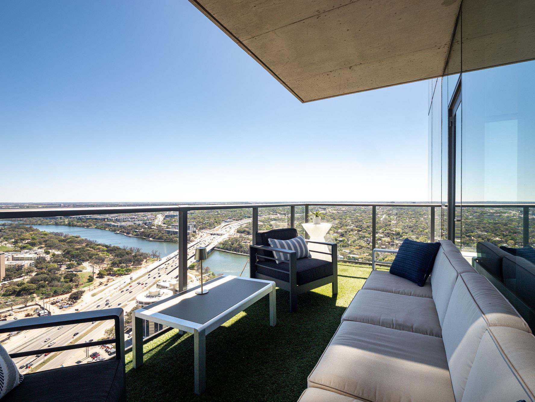 44 East Ave # 3707, Austin, TX 78701