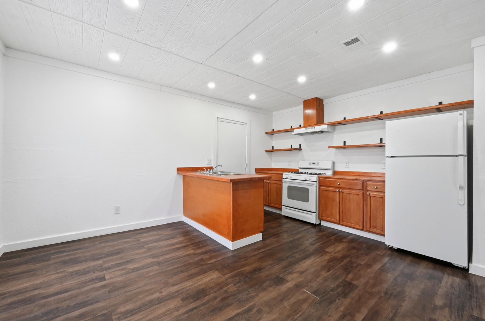 5104 Spruce Cv # A, Austin, TX 78744