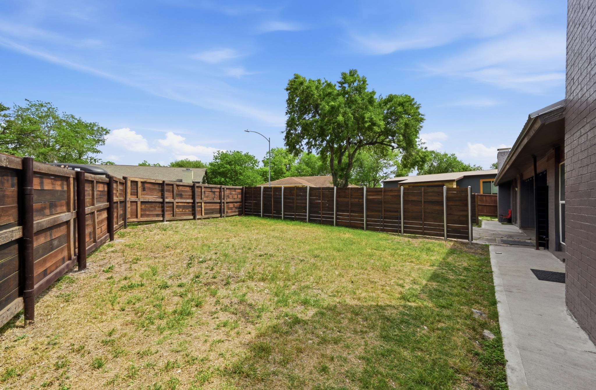 5104 Spruce Cv # A, Austin, TX 78744