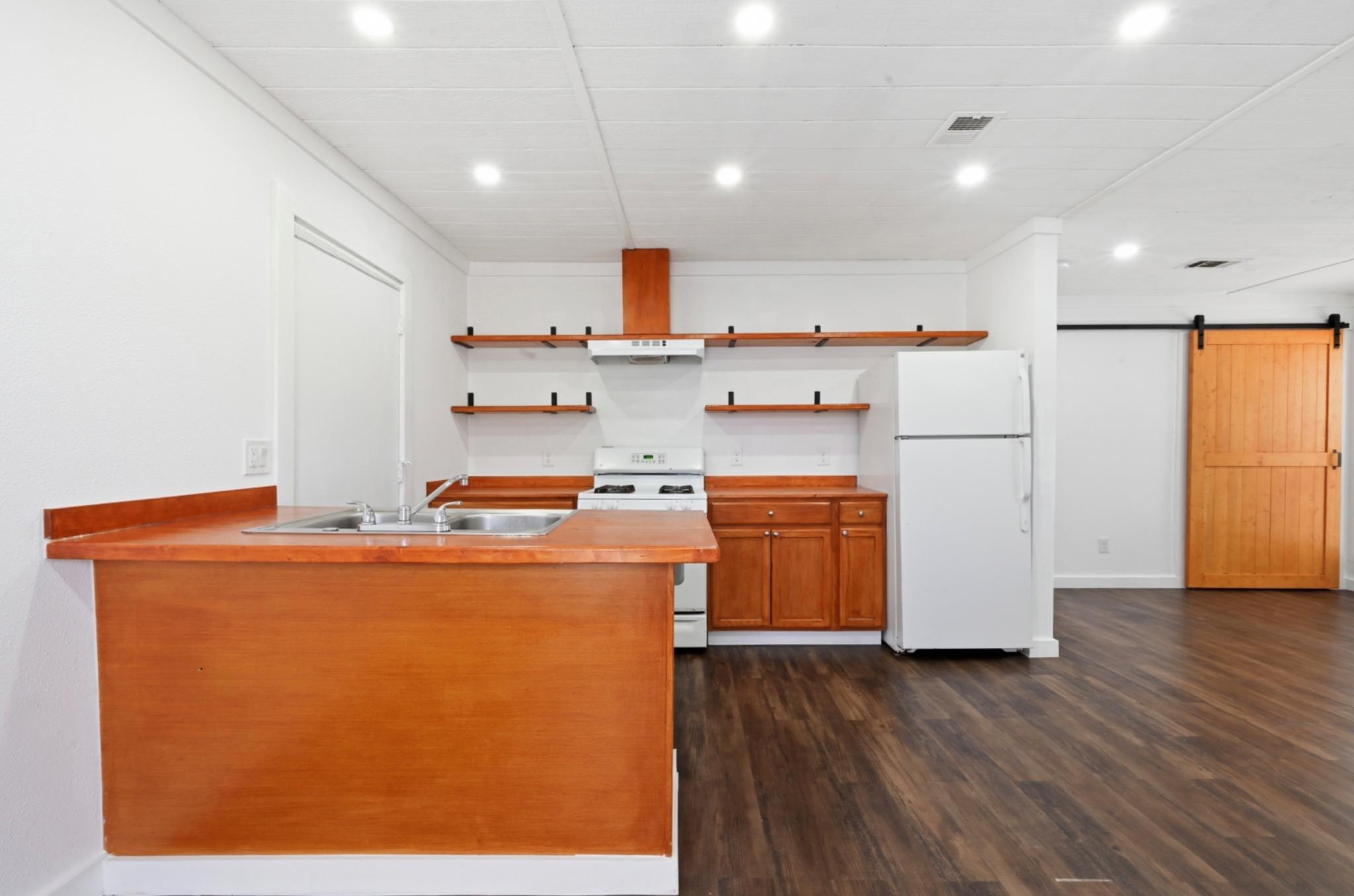 5104 Spruce Cv # A, Austin, TX 78744