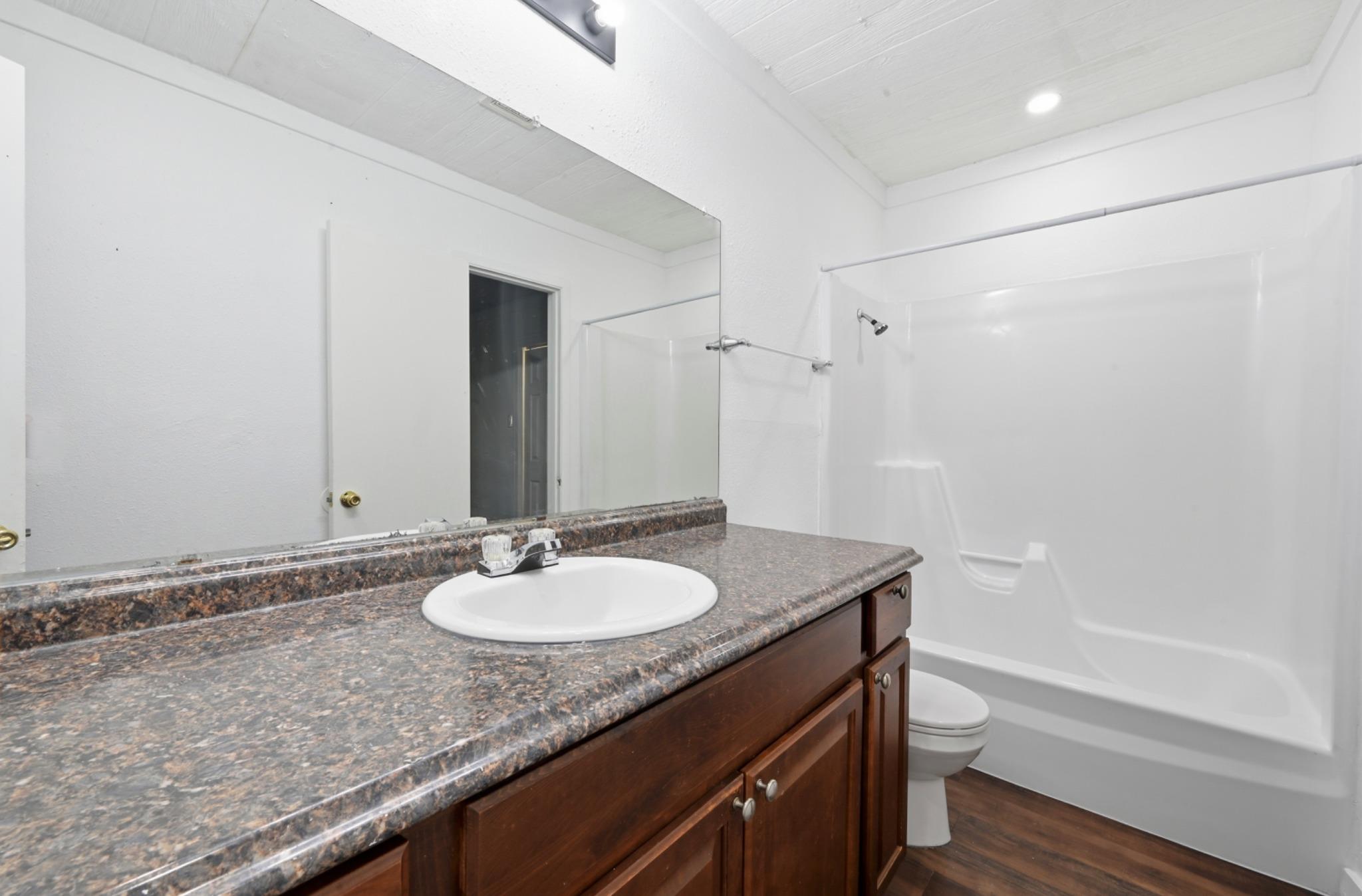 5104 Spruce Cv # A, Austin, TX 78744