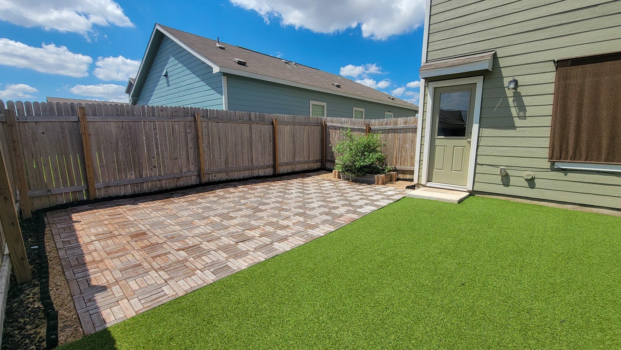 192 Gabbro Gdns, Maxwell, TX 78656