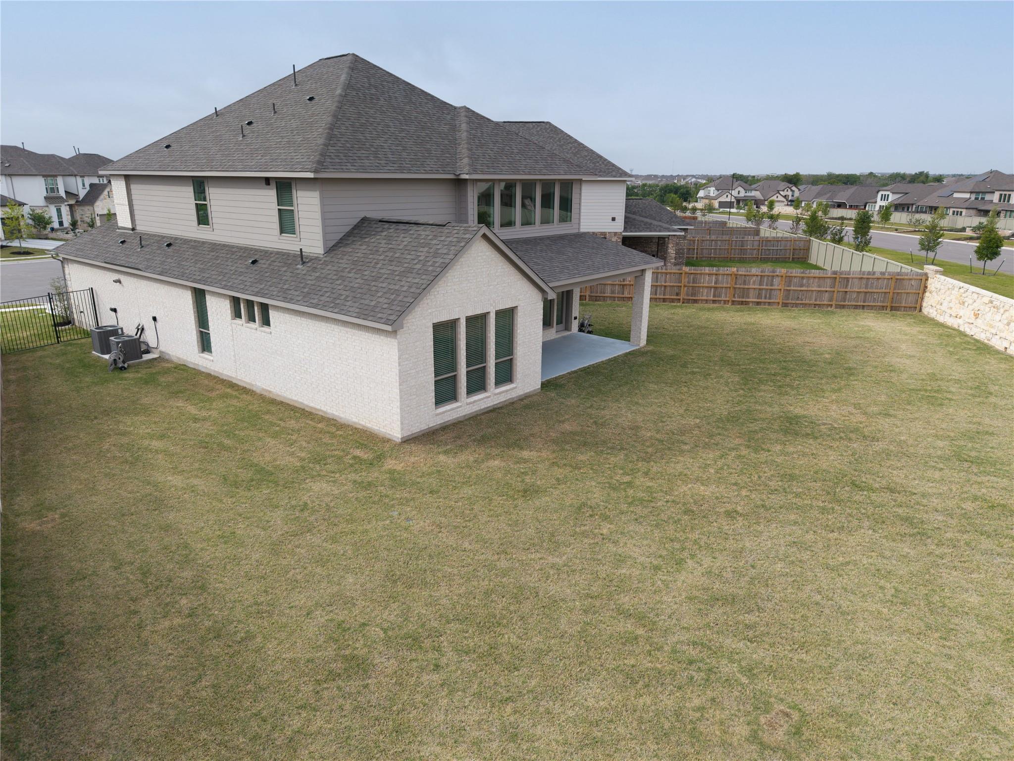 129 Menlo Bnd, Liberty Hill, TX 78642